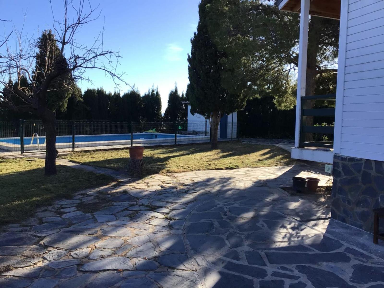 Photo 18
