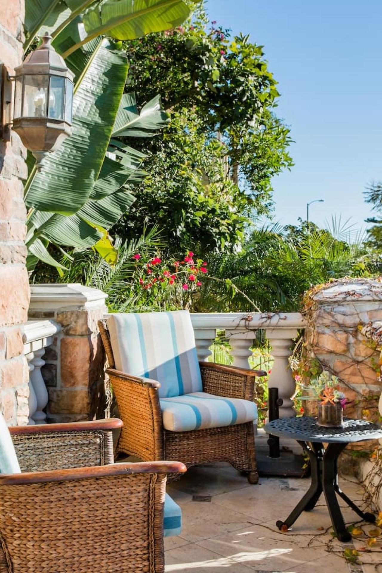 Unparalleled Villa Apartment in an Enchanting Village view 4