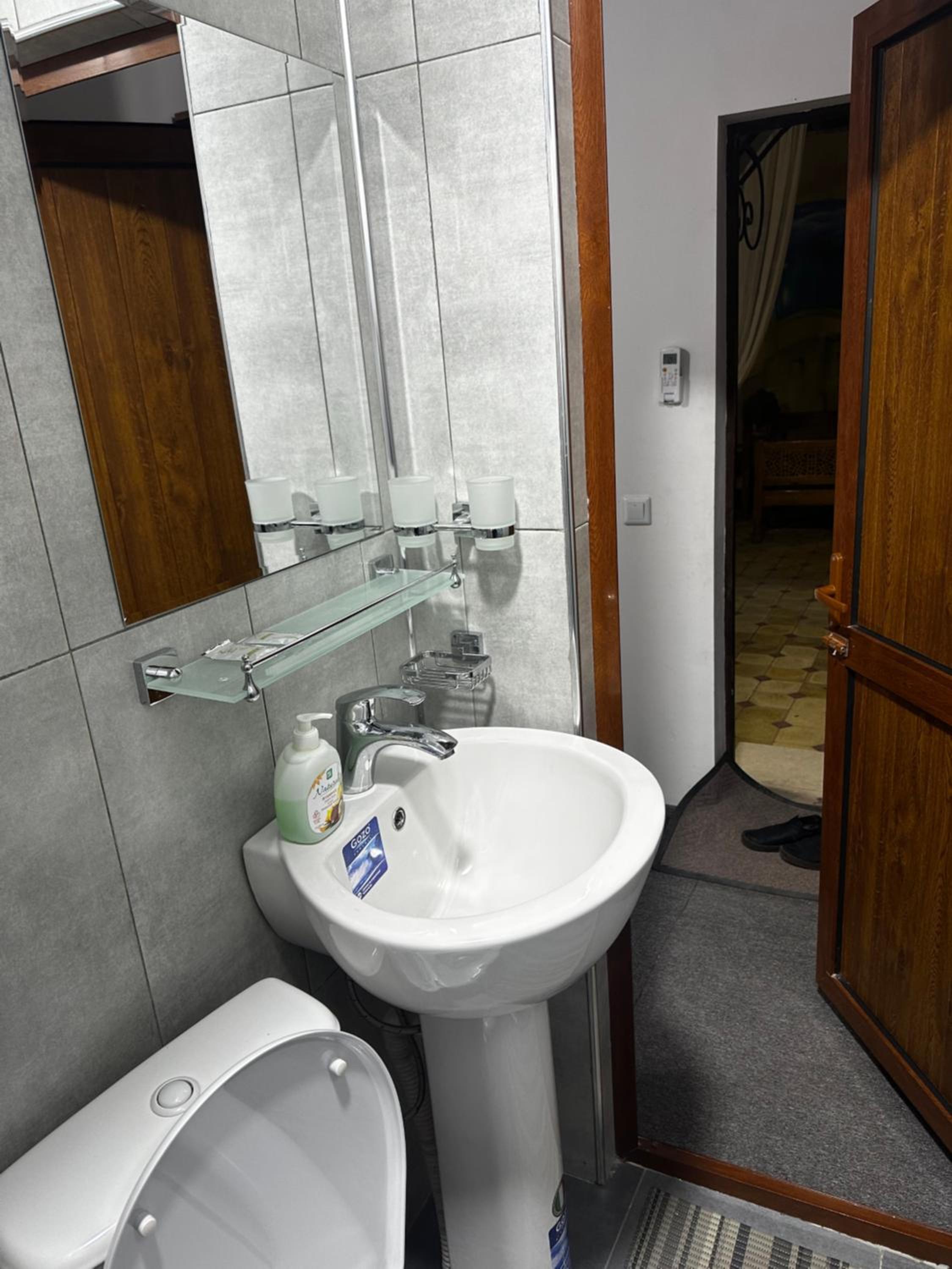 Photo 21