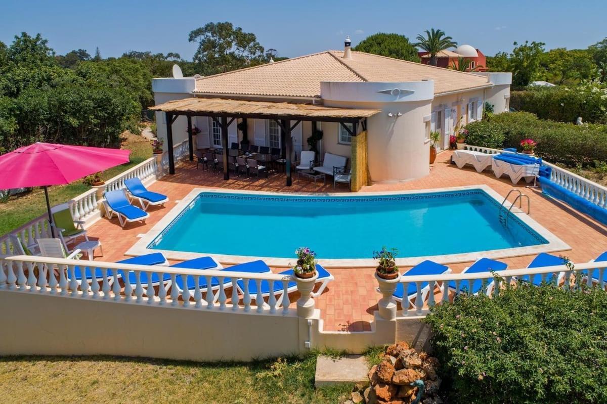 Cosy Carvoeiro Villa 5 Bedrooms Casa Solara Table Tennis Table view 5