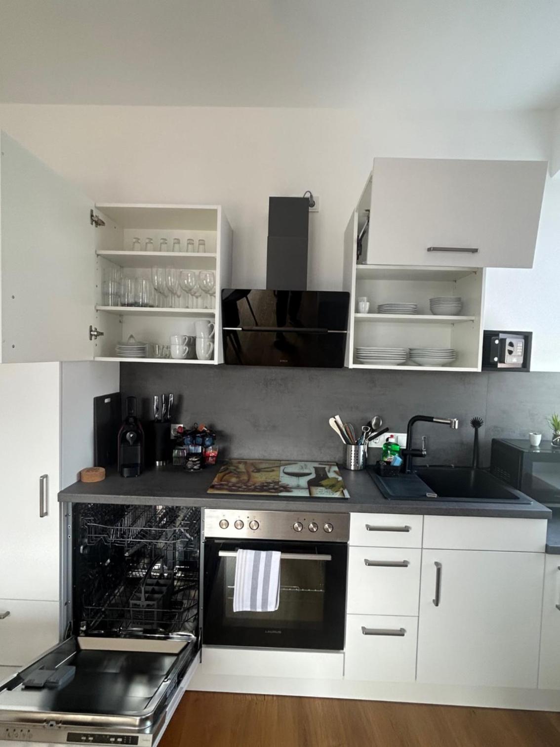 CityLake G23 Apartments City 1 Stock - Lake 2 Stock kostenlose Parkmöglichkeit !!