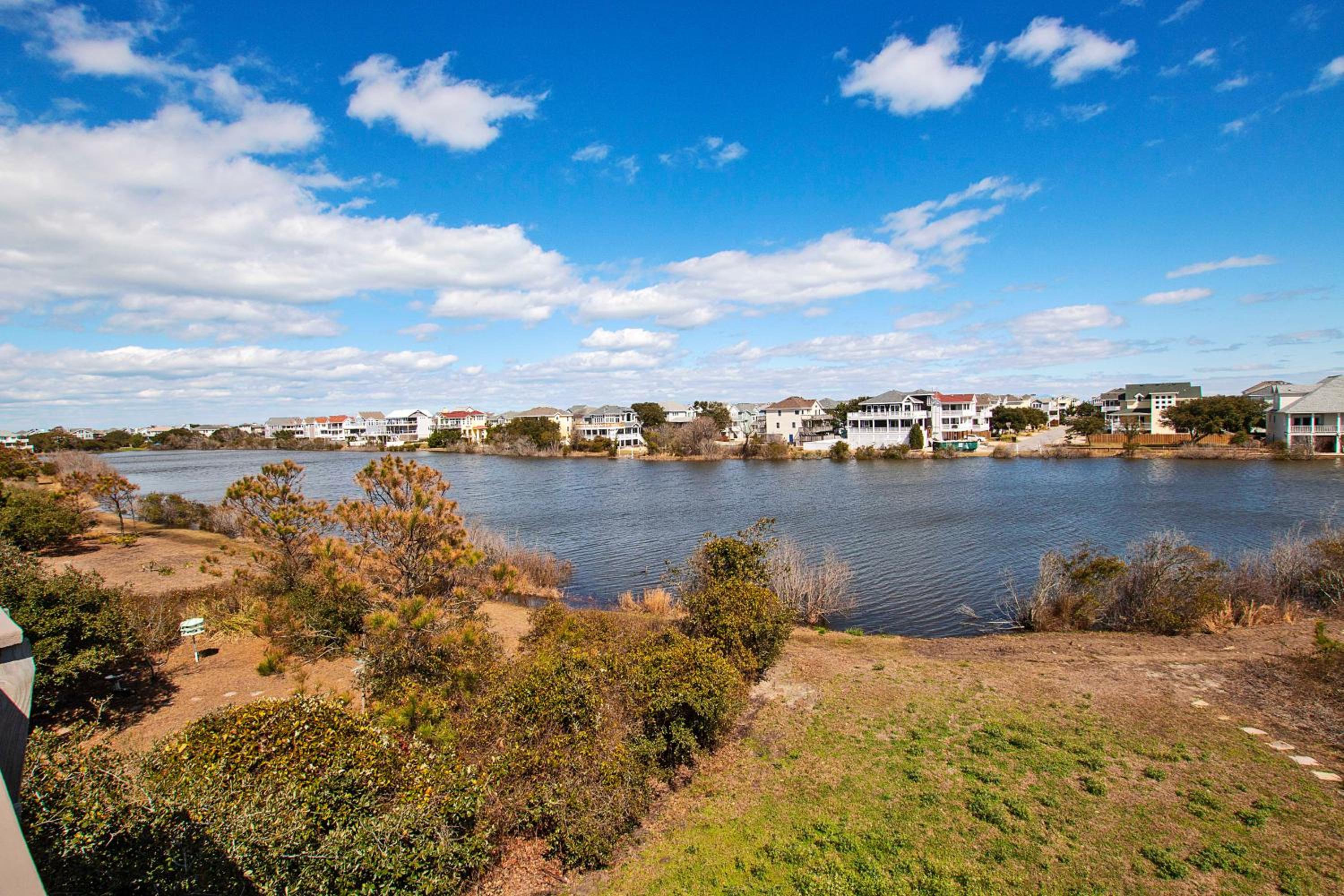 Oceanside, Hot Tub, Lake Views! Dogs Welcome! -OS2J, Jeanes Dream view 4