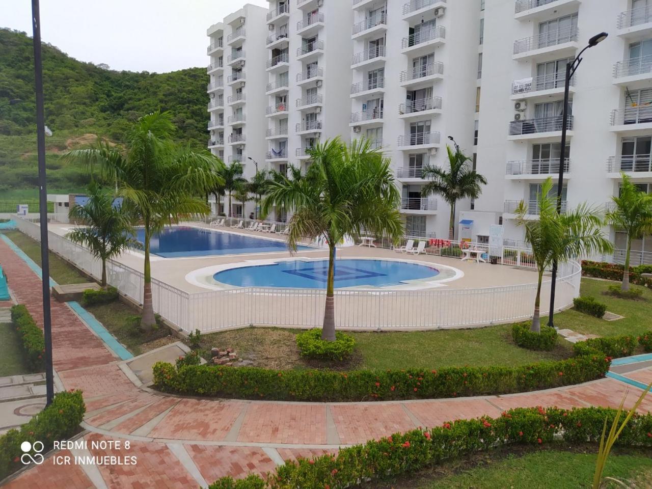 Hermoso apartamento Aqualina Green Piso 5 Vista a piscina