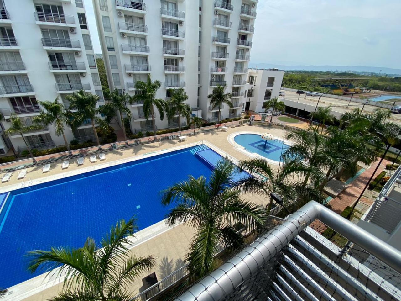 Hermoso apartamento Aqualina Green Piso 5 Vista a piscina