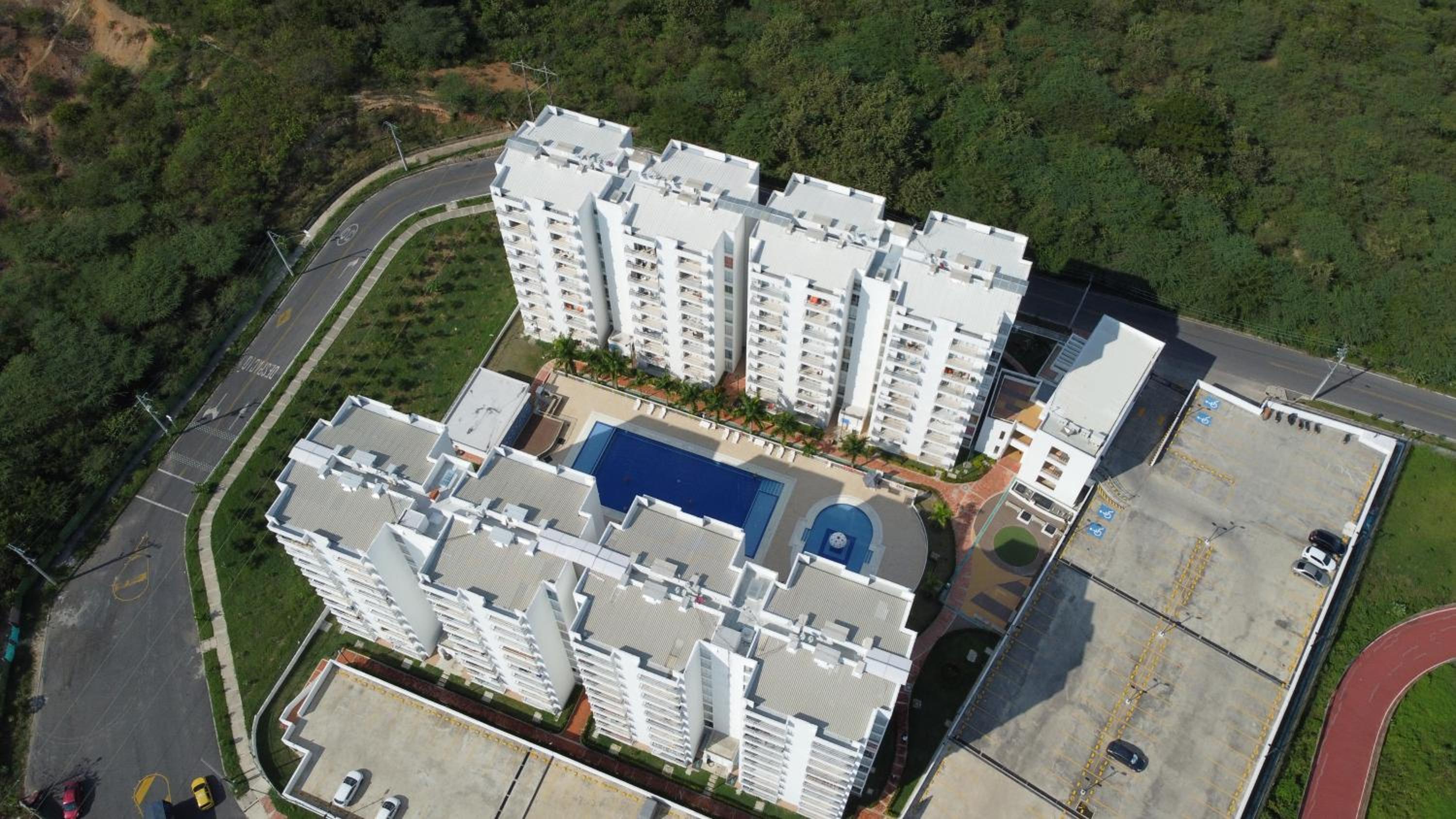 Hermoso apartamento Aqualina Green Piso 5 Vista a piscina