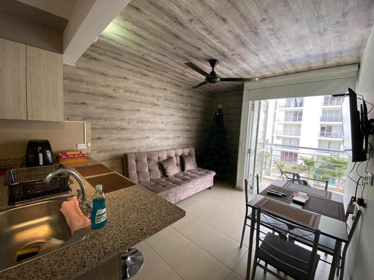 Hermoso apartamento Aqualina Green Piso 5 Vista a piscina