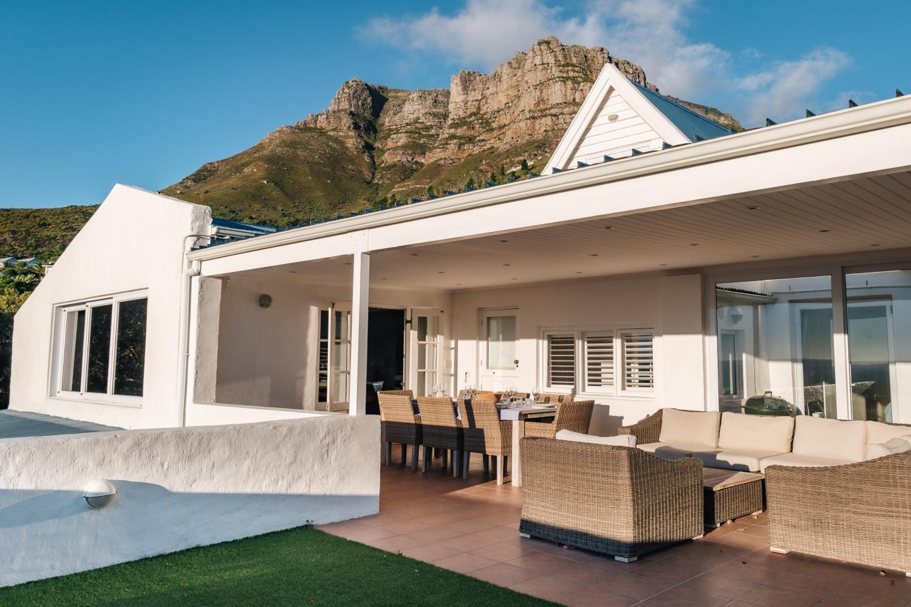 Beautiful Llandudno Beach Villa