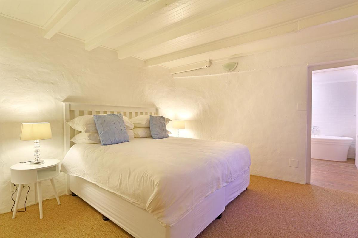 Beautiful Llandudno Beach Villa