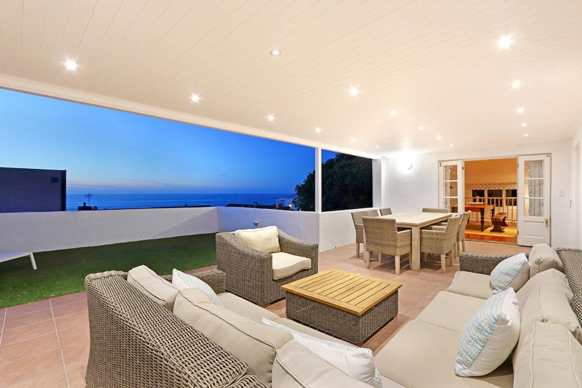 Beautiful Llandudno Beach Villa