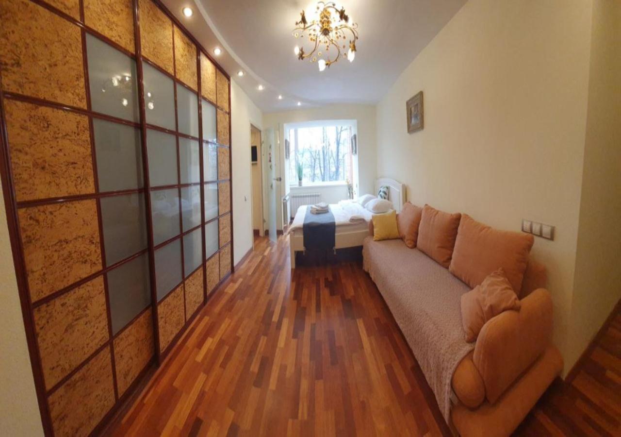 Inn Home Apartments - Pechersk area view 5