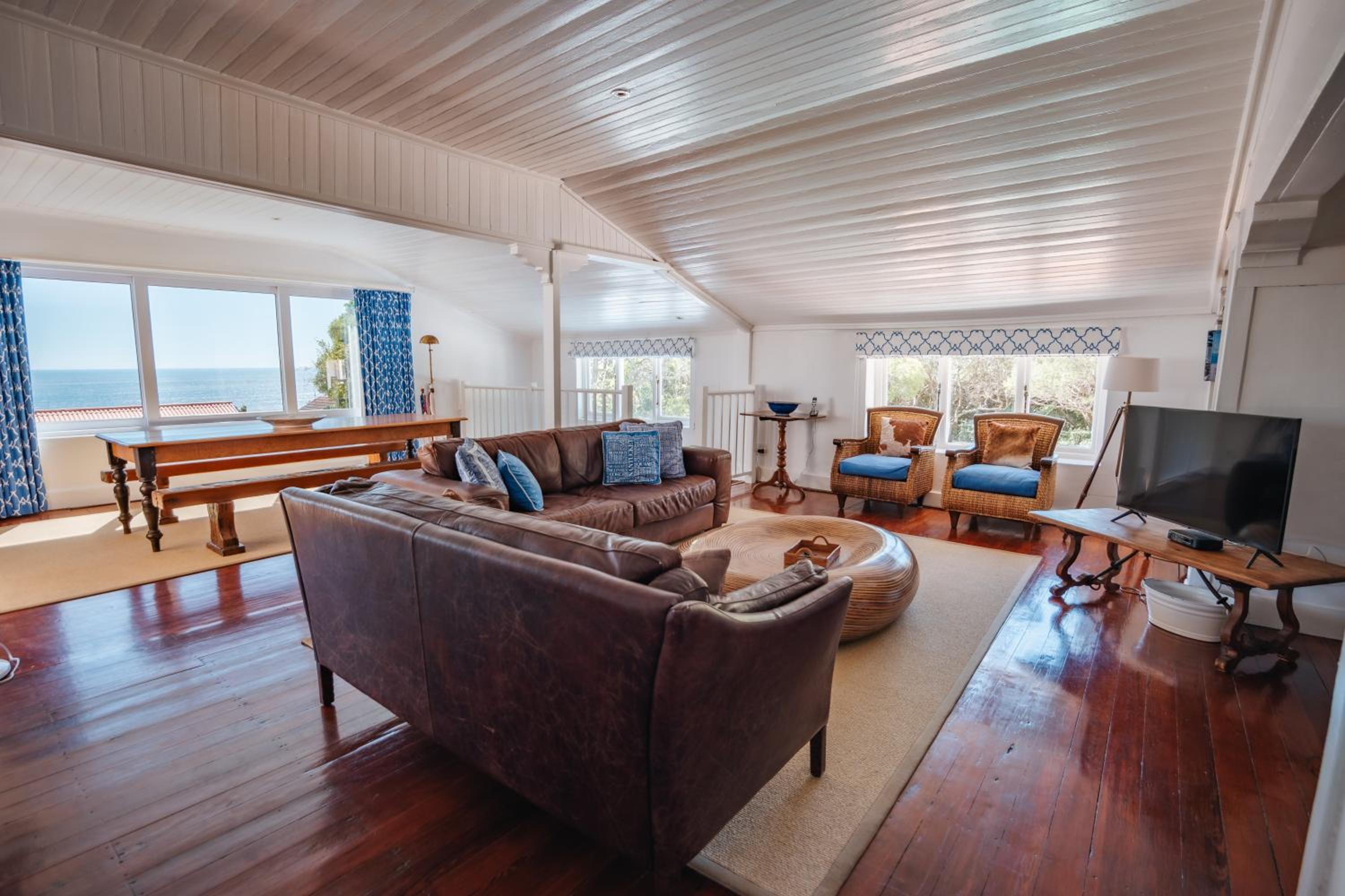 Beautiful Llandudno Beach Villa