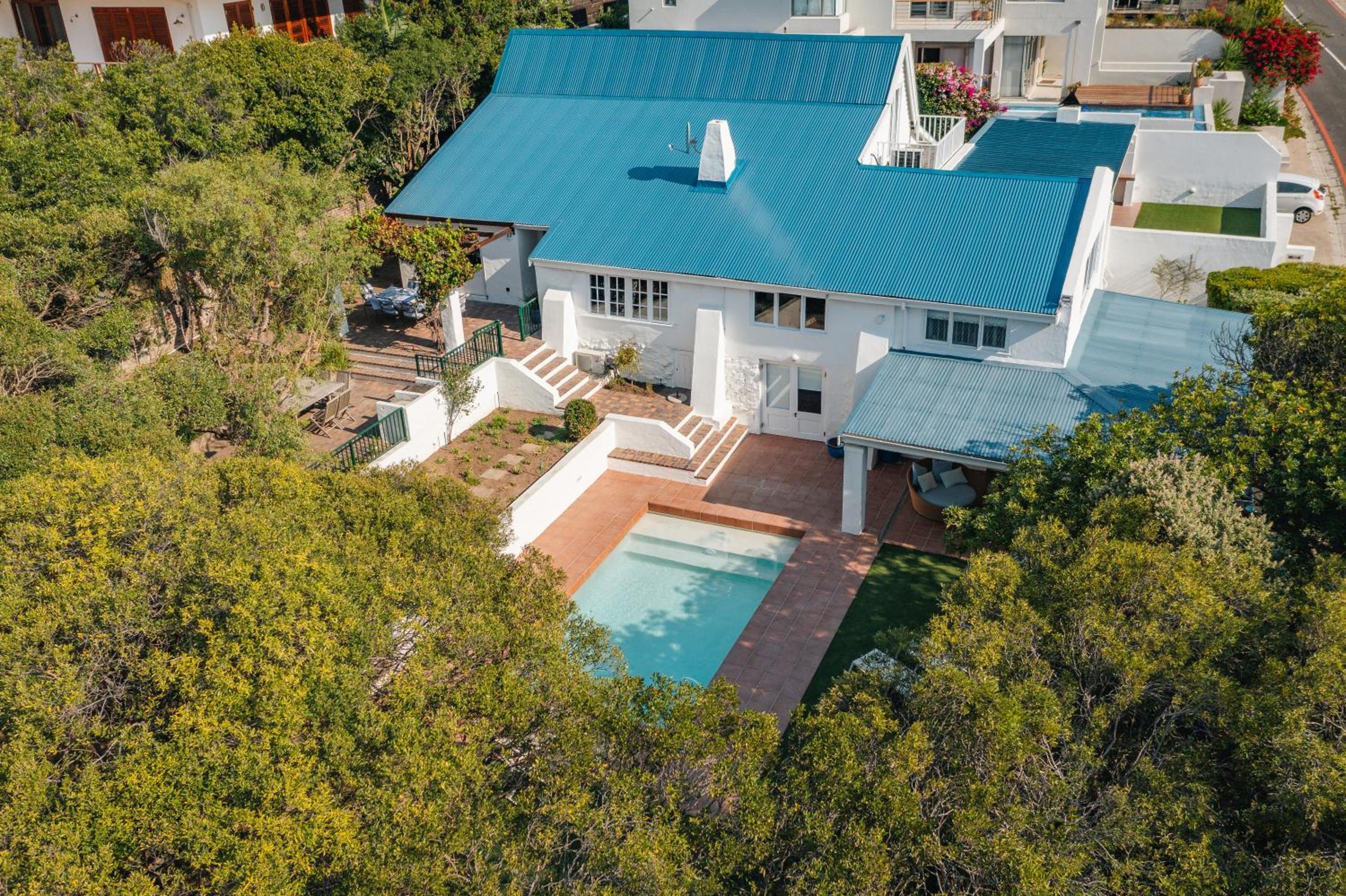Beautiful Llandudno Beach Villa