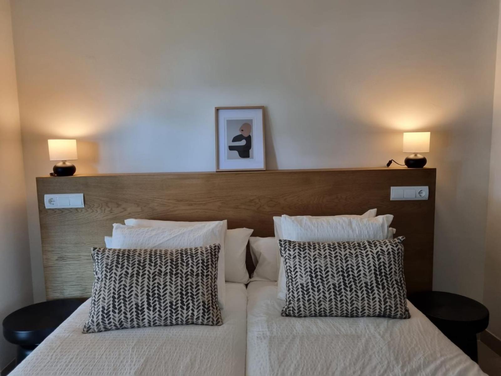 Apartment Alejandra - Gerenoveerd appartement direct aan zee