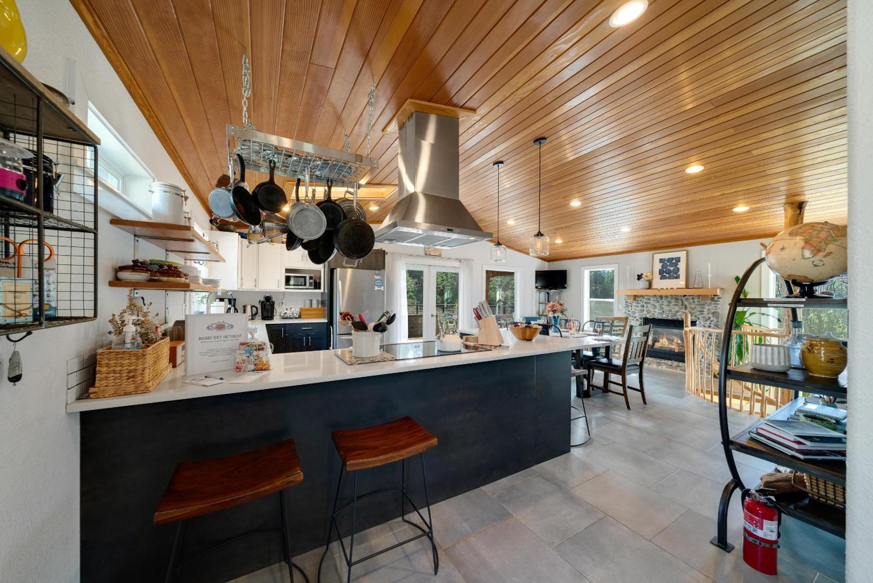 Elk Haven (Barefeet Retreat)