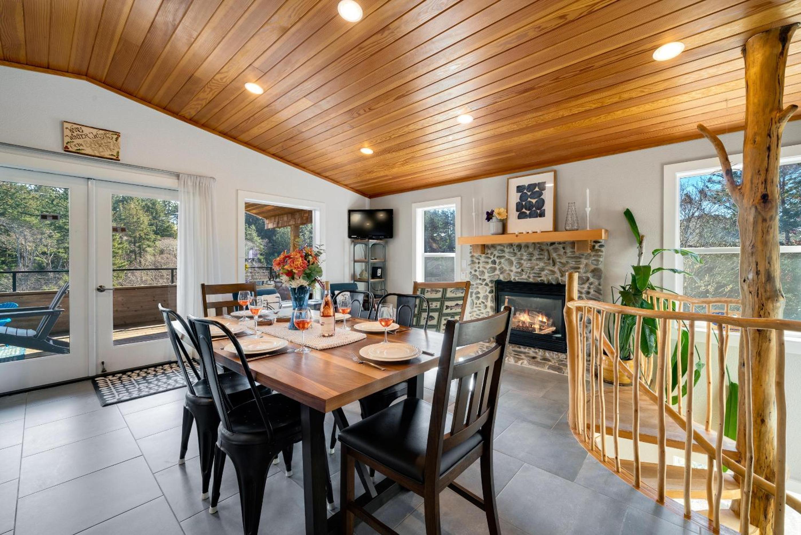 Elk Haven (Barefeet Retreat)