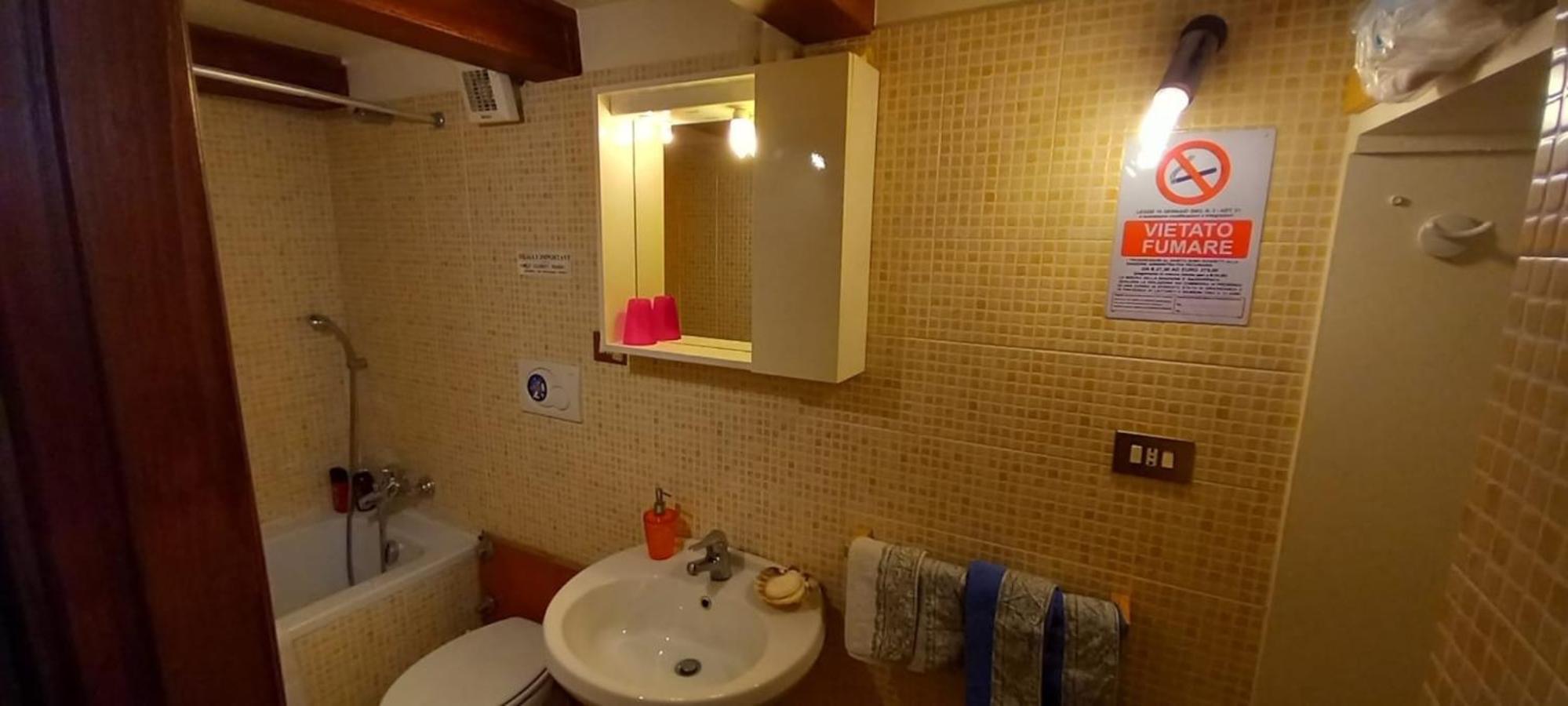 Casa Dino rooms