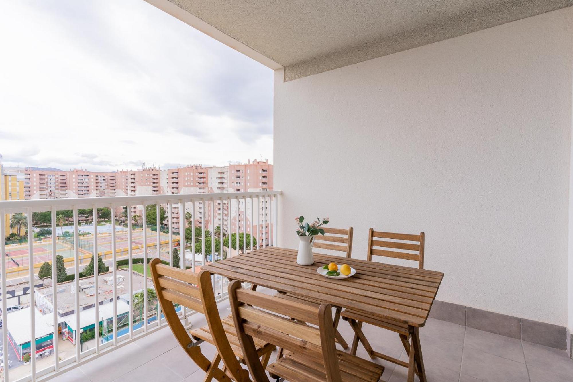 Canet Seaview Gem: Pool & Beach Proximity view 4