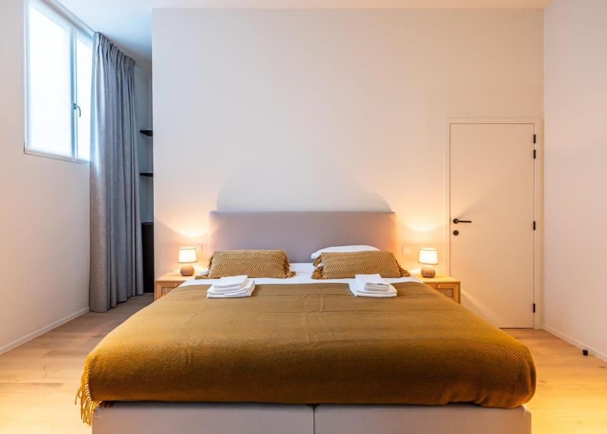 Stylishly renovated apartment with city view