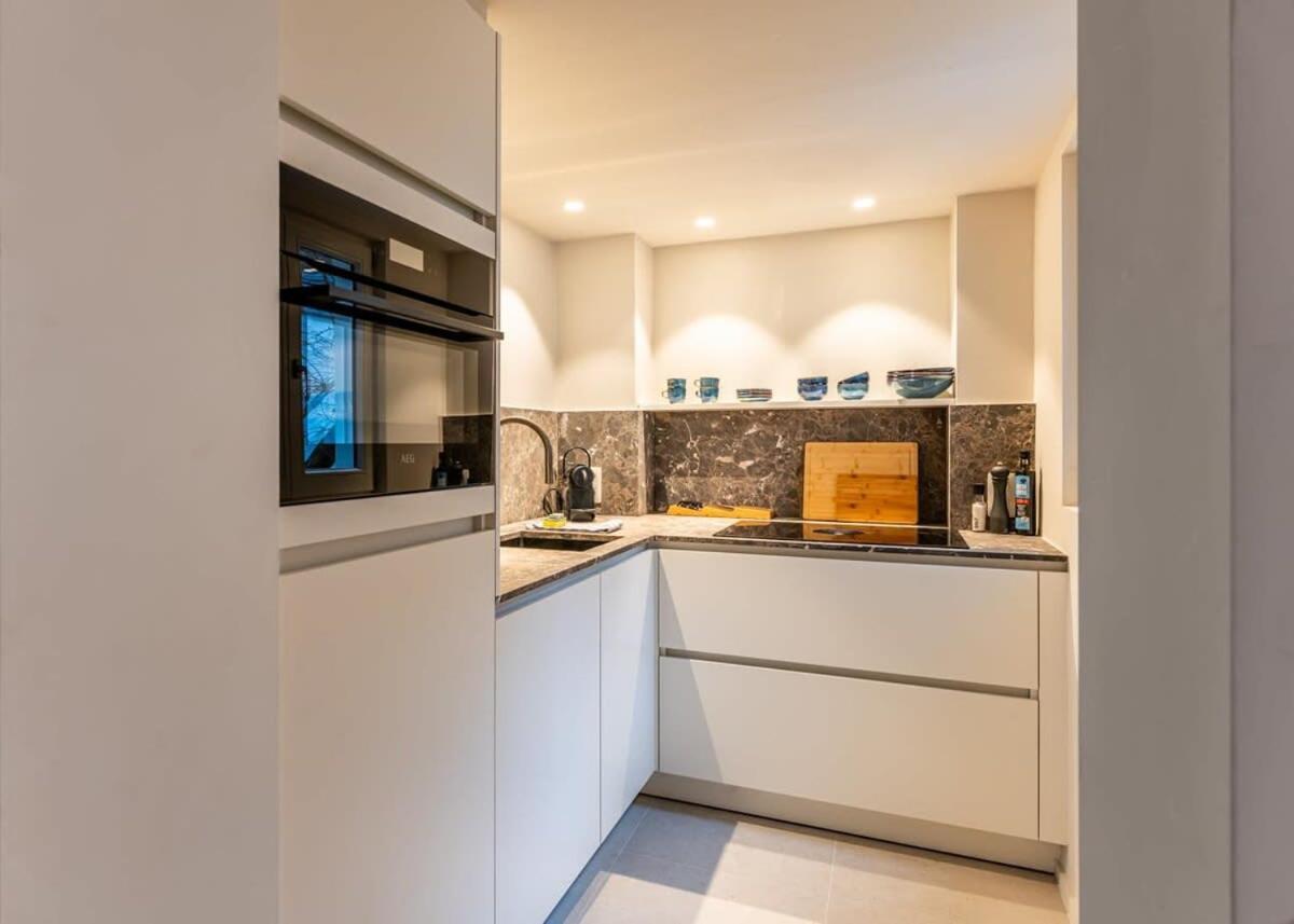 Bright apartment with terrace in heart of Ghent