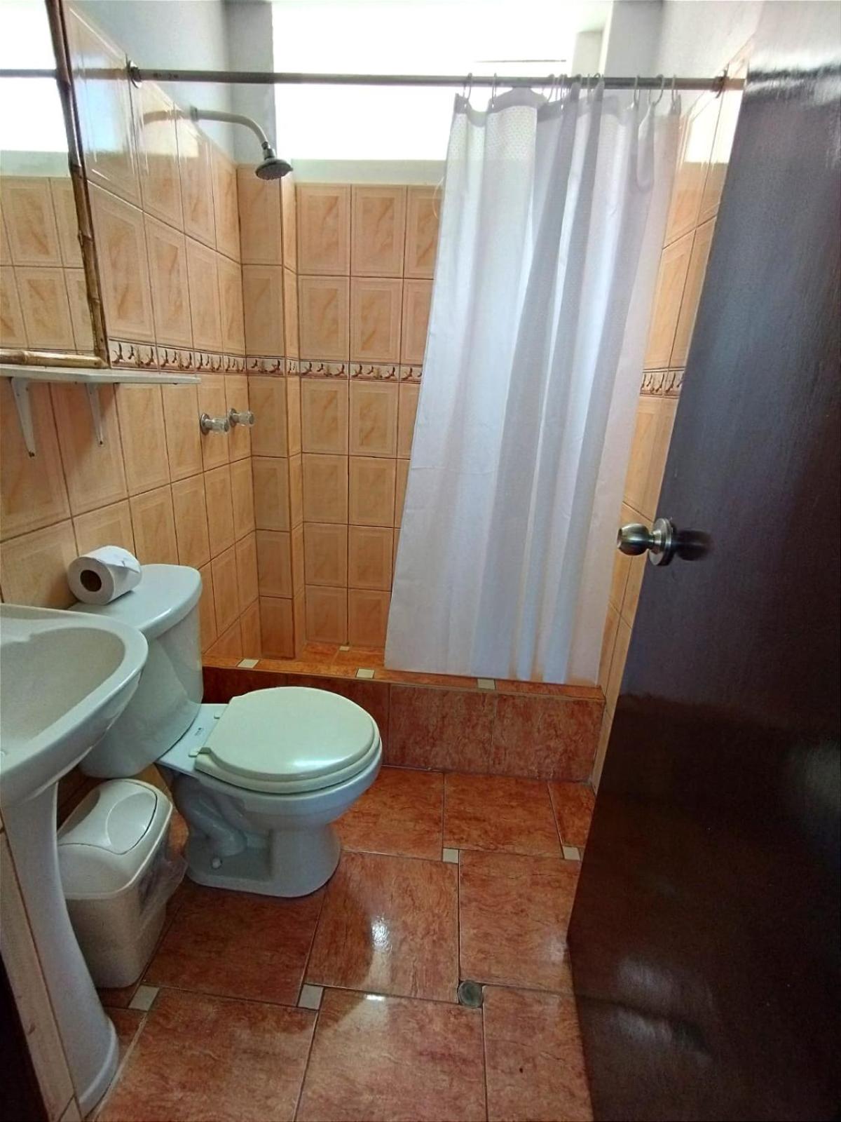 HOTEL FIORELLA PARACAS