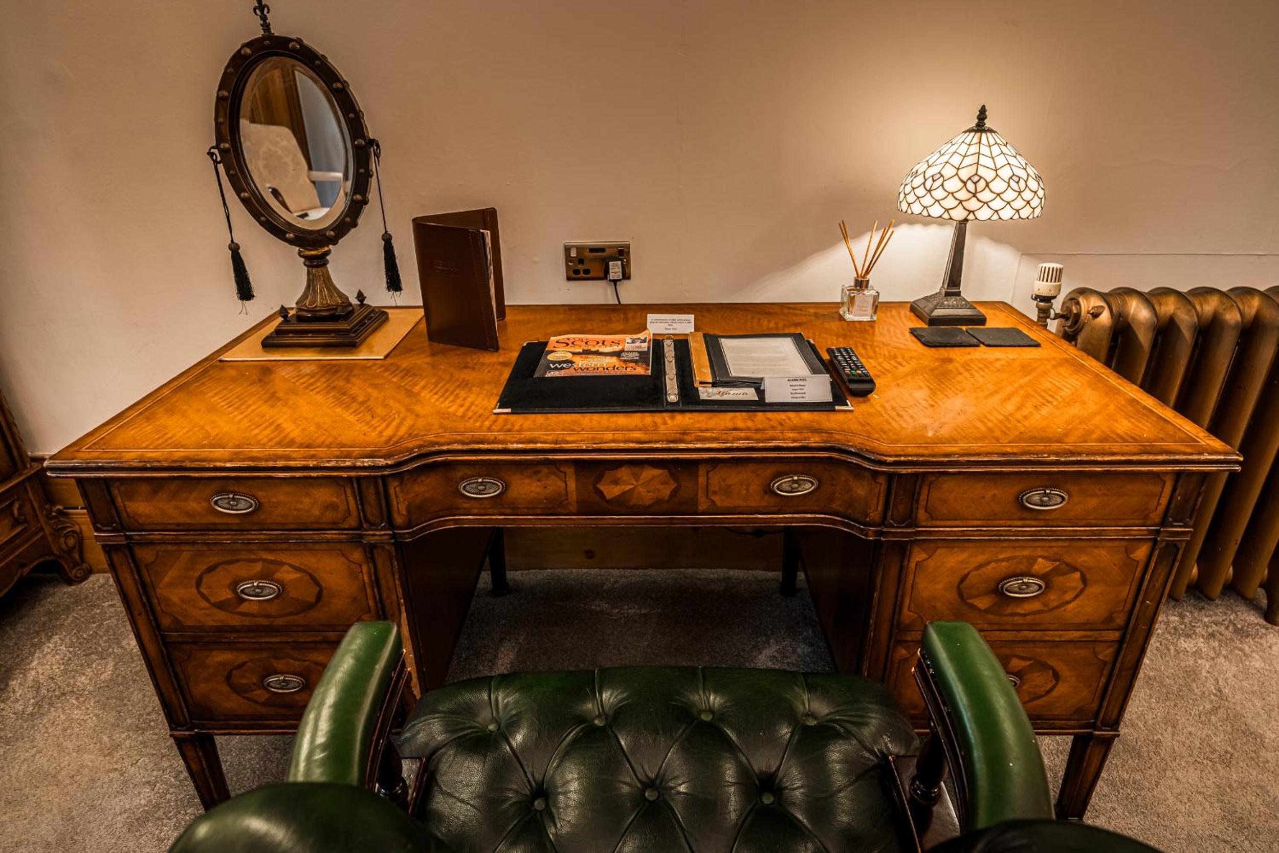 The Alamo Guest House