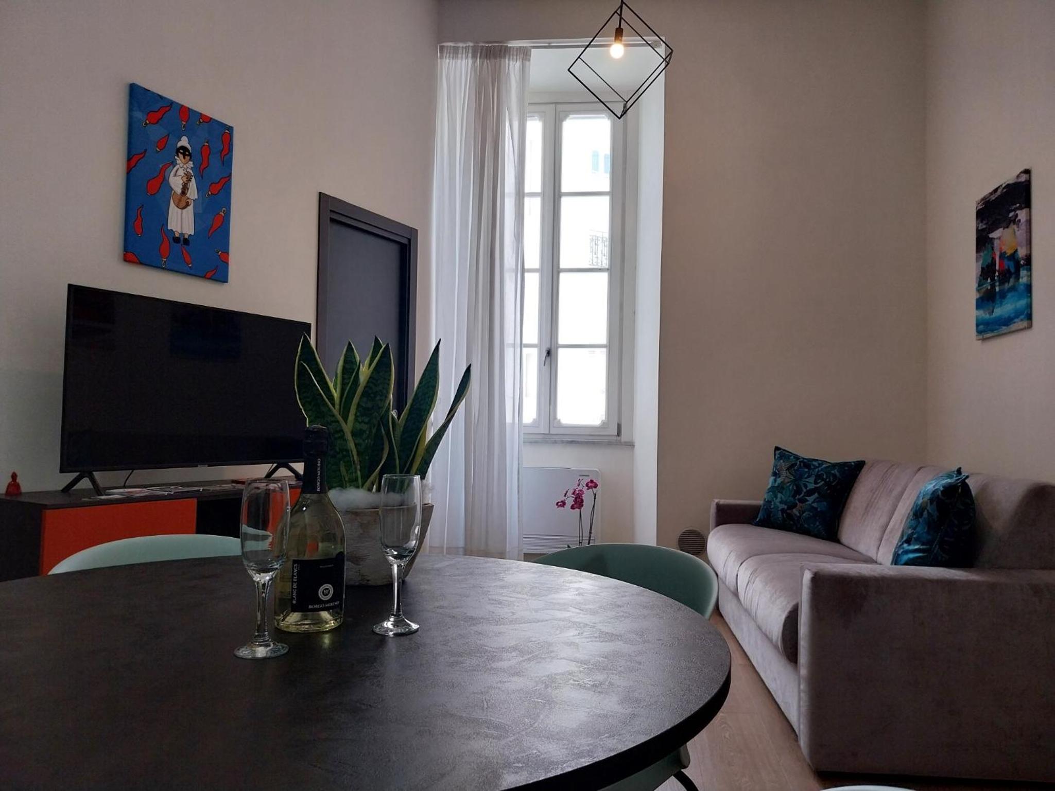 Napoli Mariana Luxury