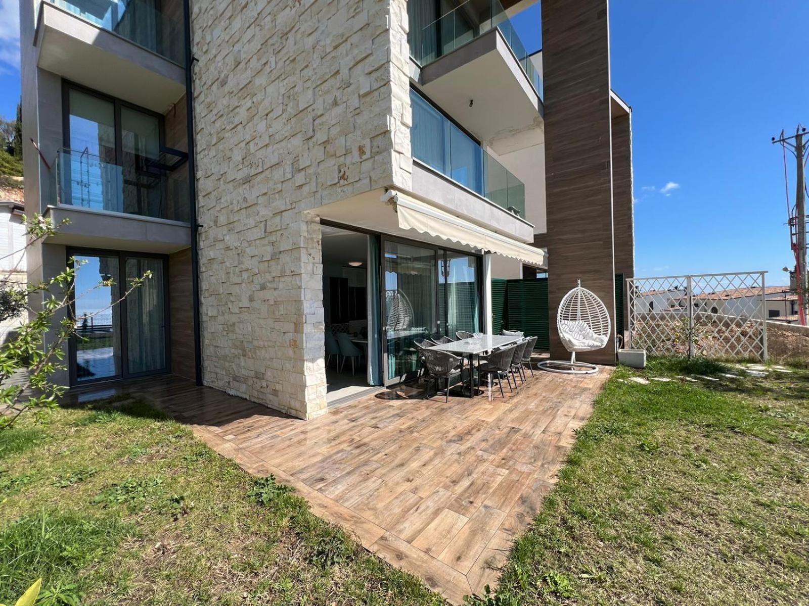 MUMBAS APARTMENT DHERMI