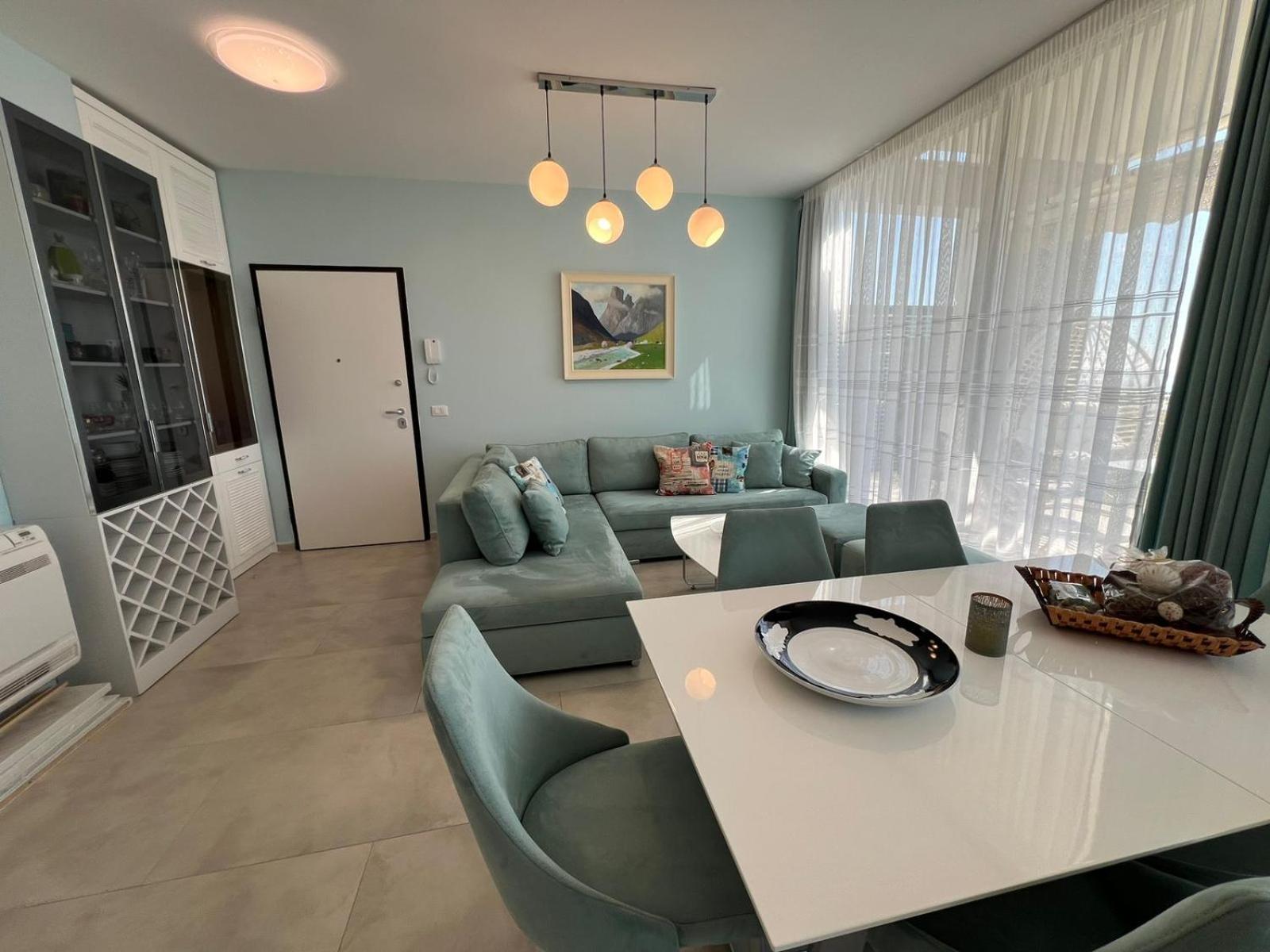 MUMBAS APARTMENT DHERMI
