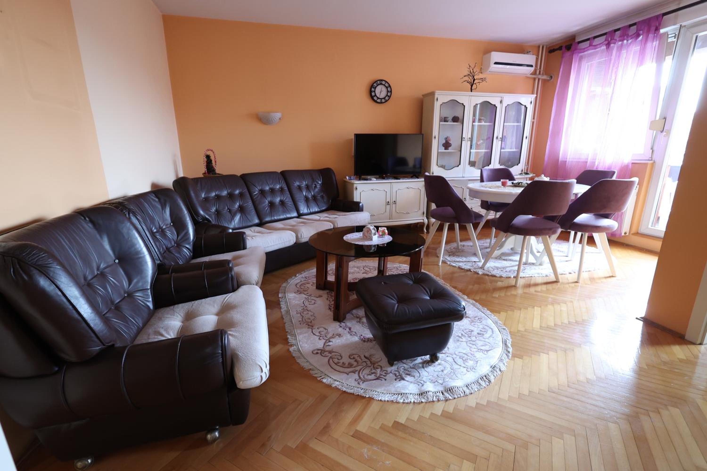 APARTMANI SARA