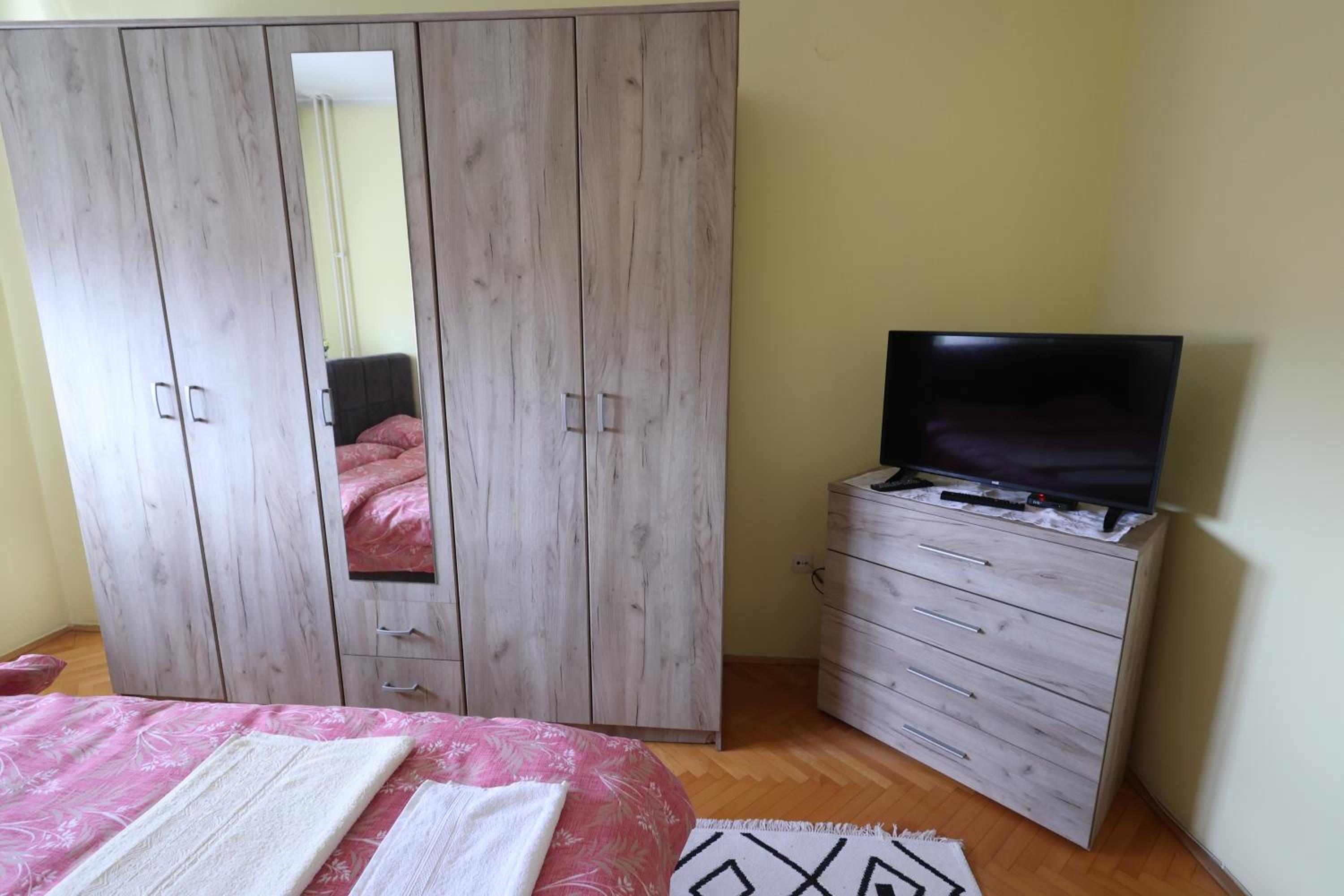 APARTMANI SARA