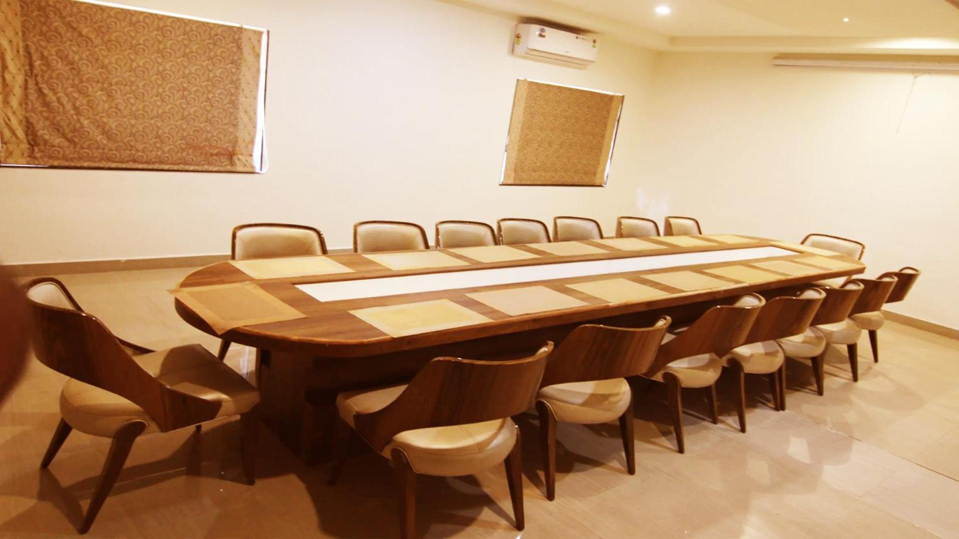 meeting & event spaces