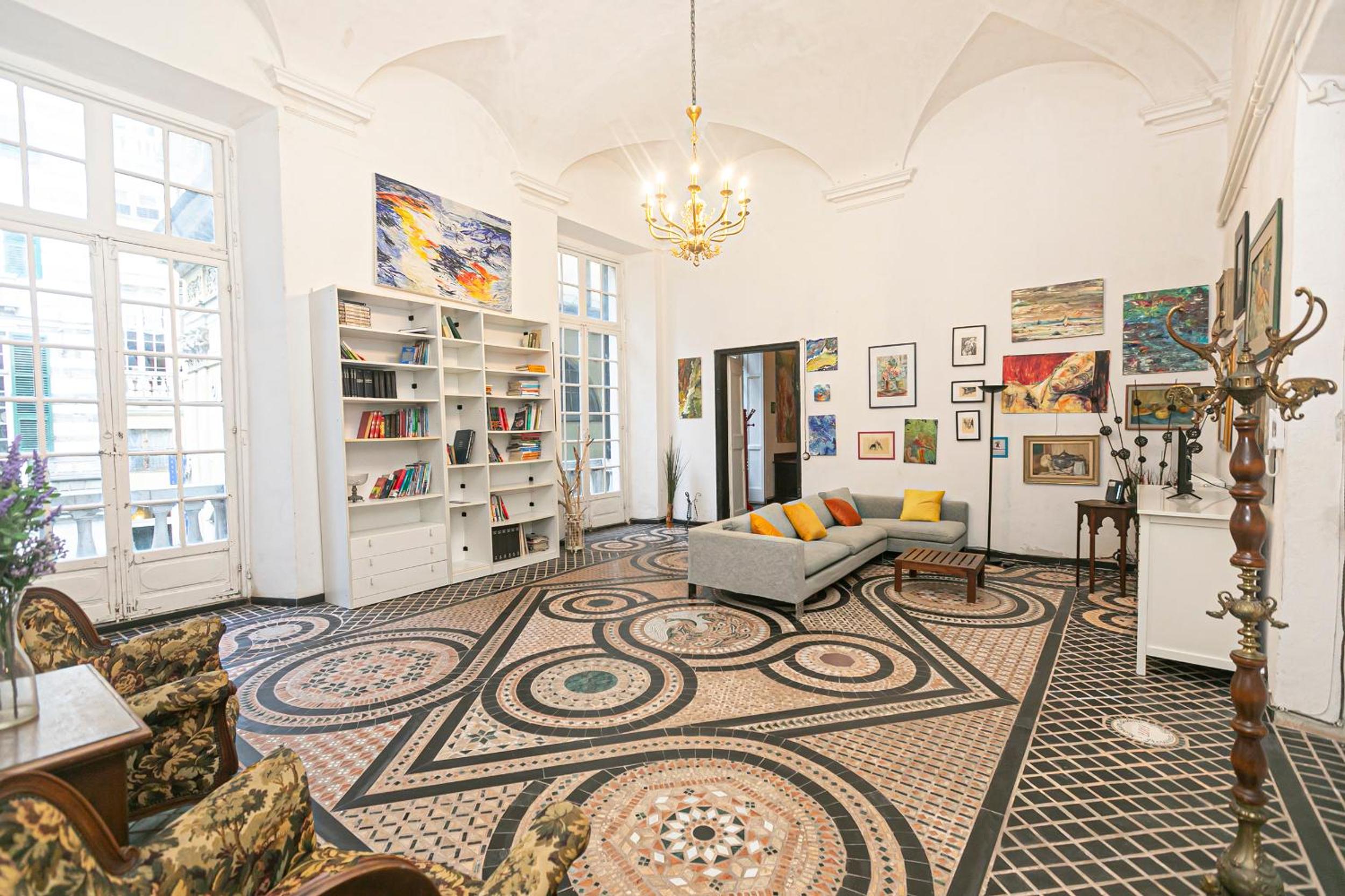 lounge