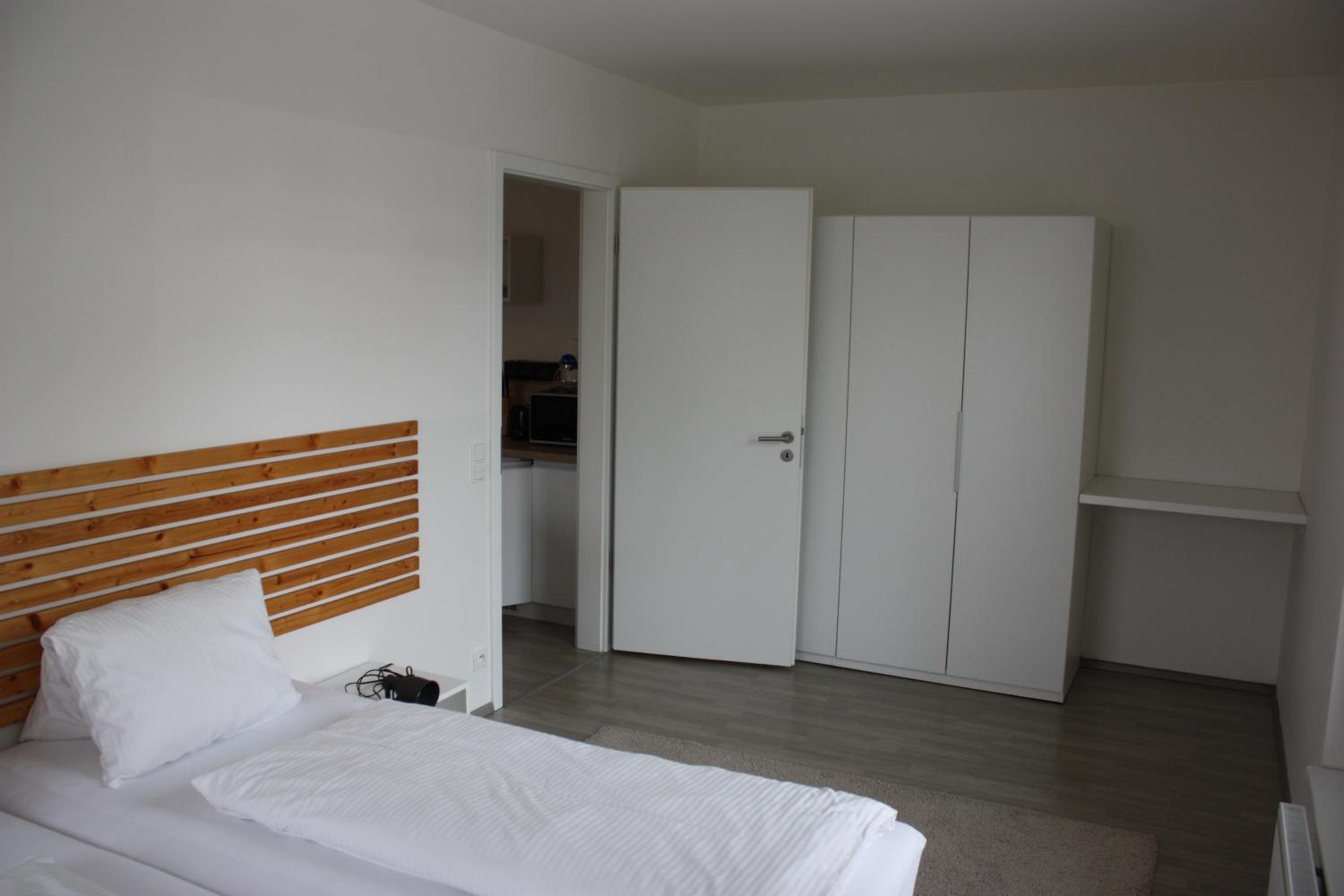 Lakepark Residence