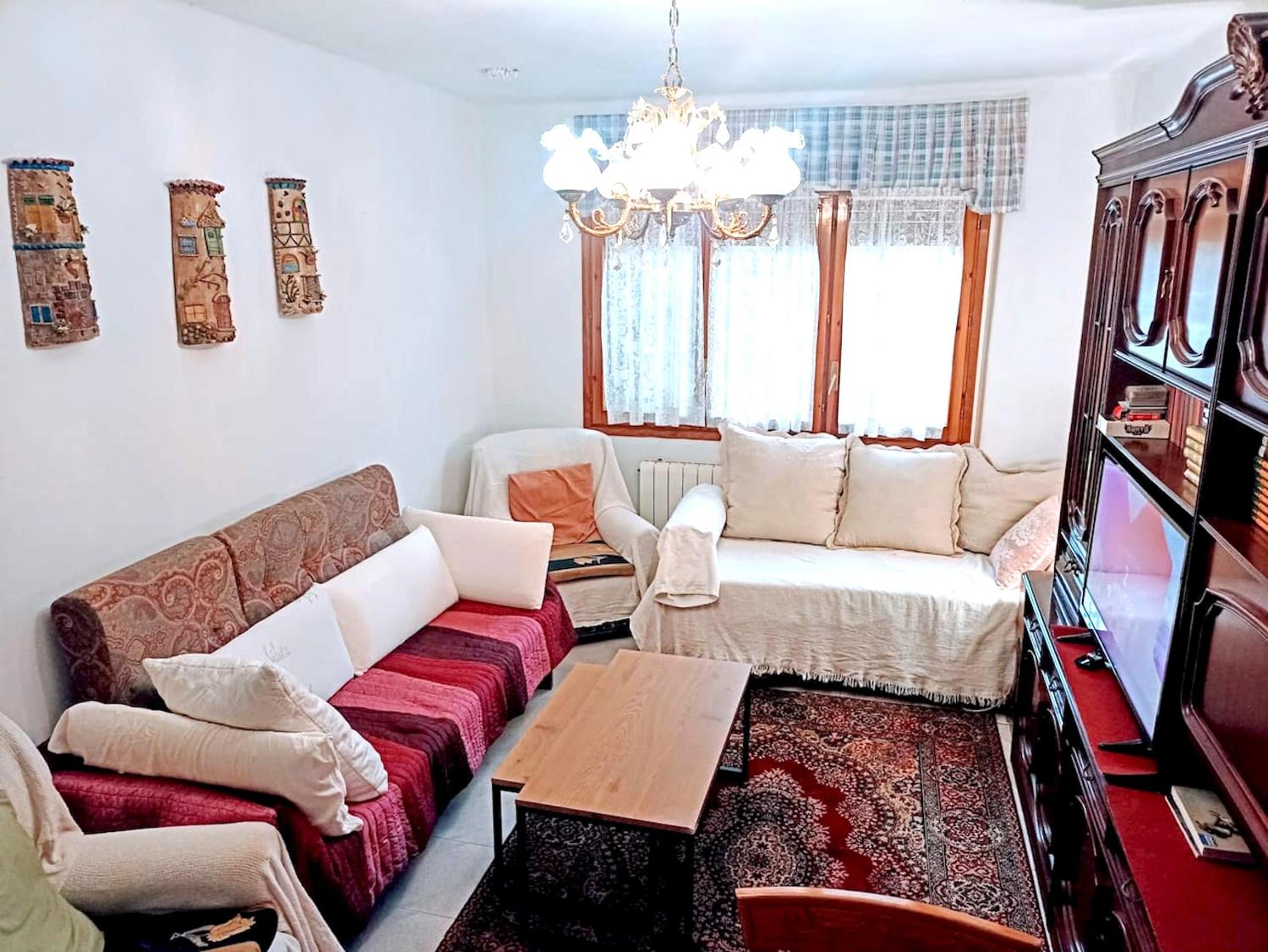 Charming House in Alera with Fireplace