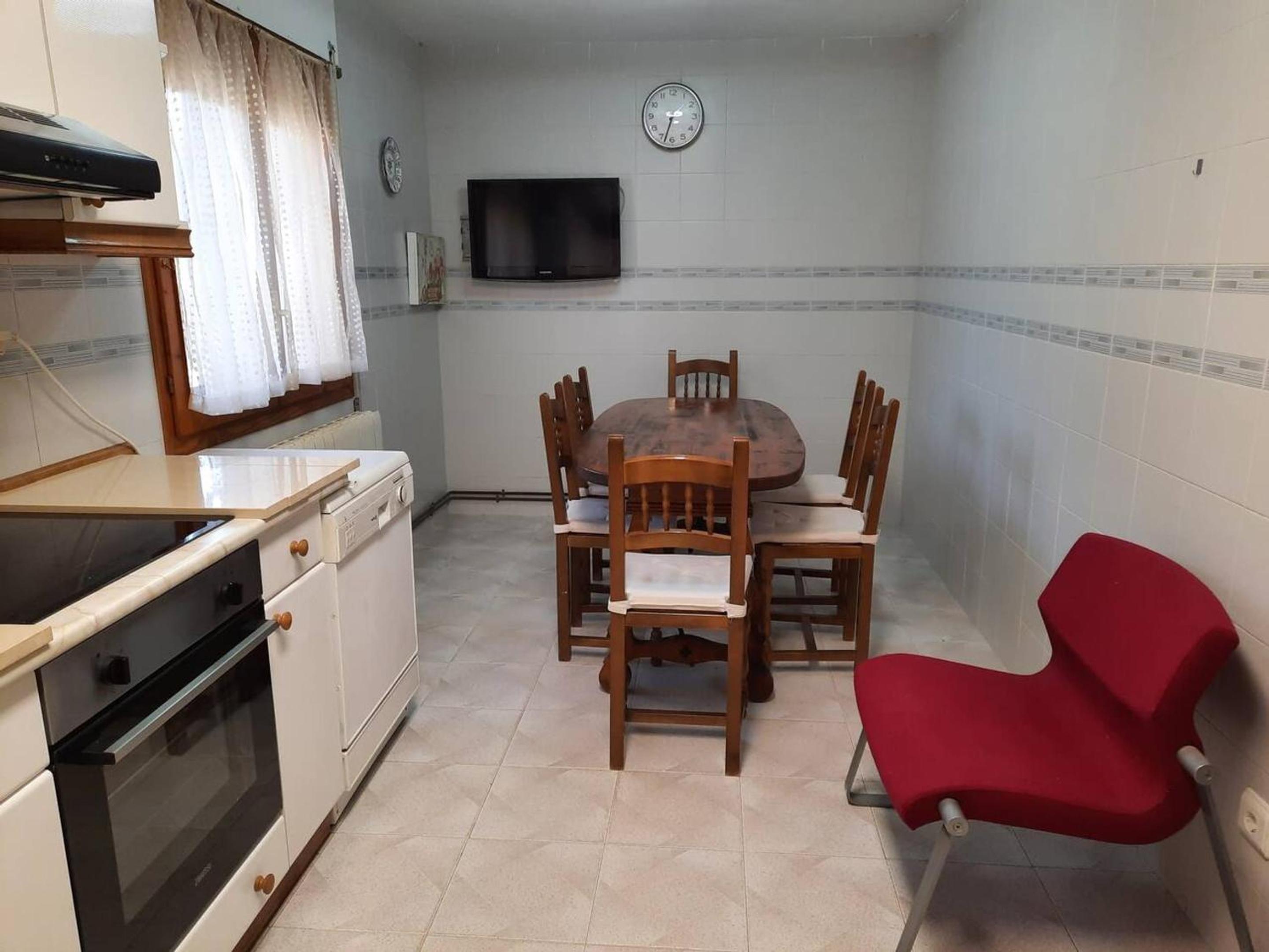 Charming House in Alera with Fireplace