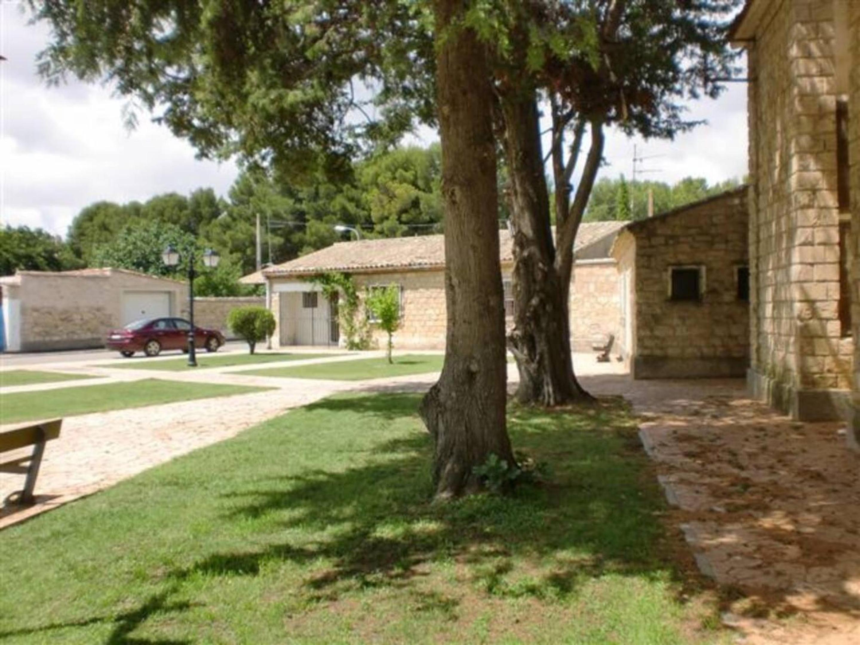 Charming House in Alera with Fireplace