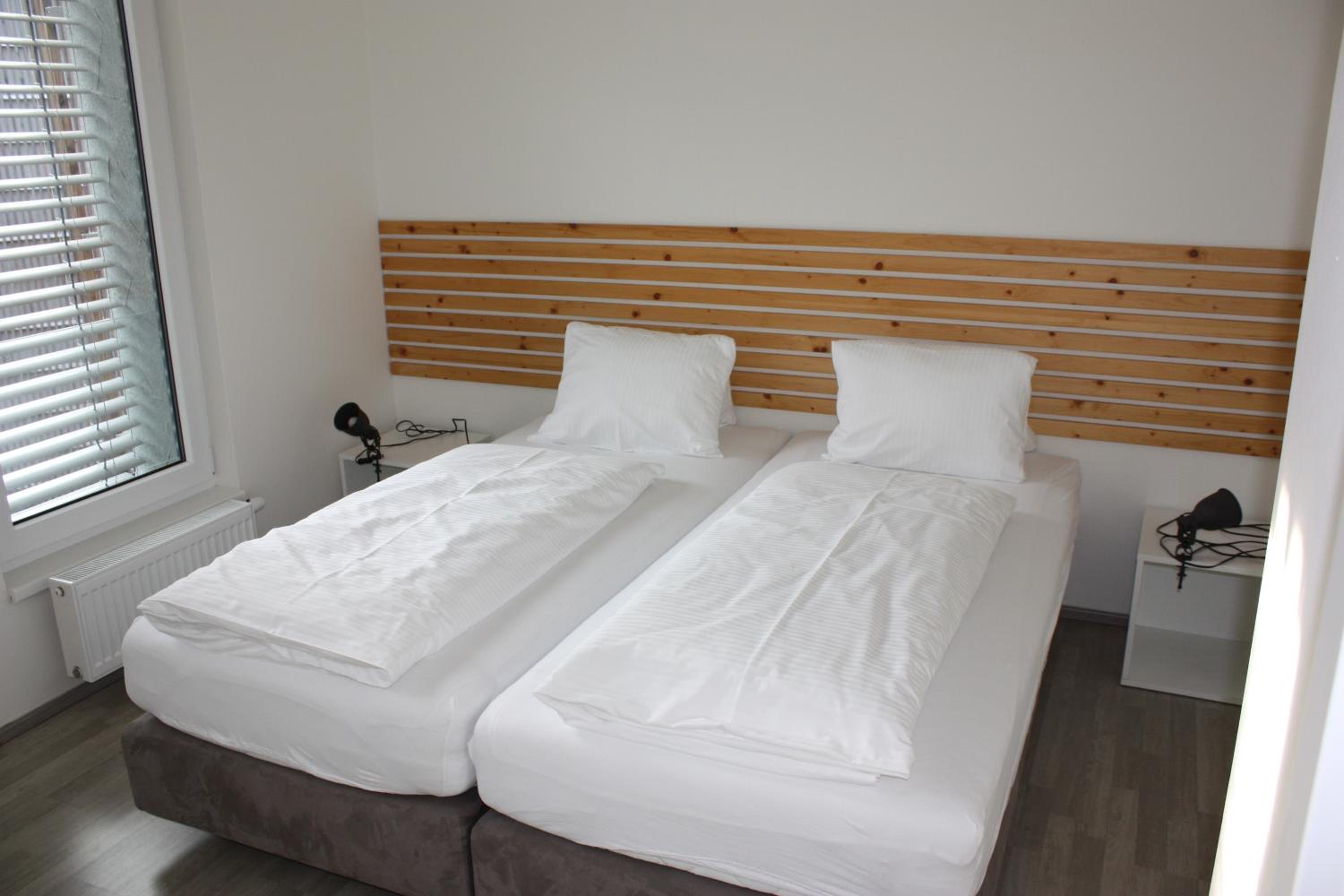Lakepark Residence