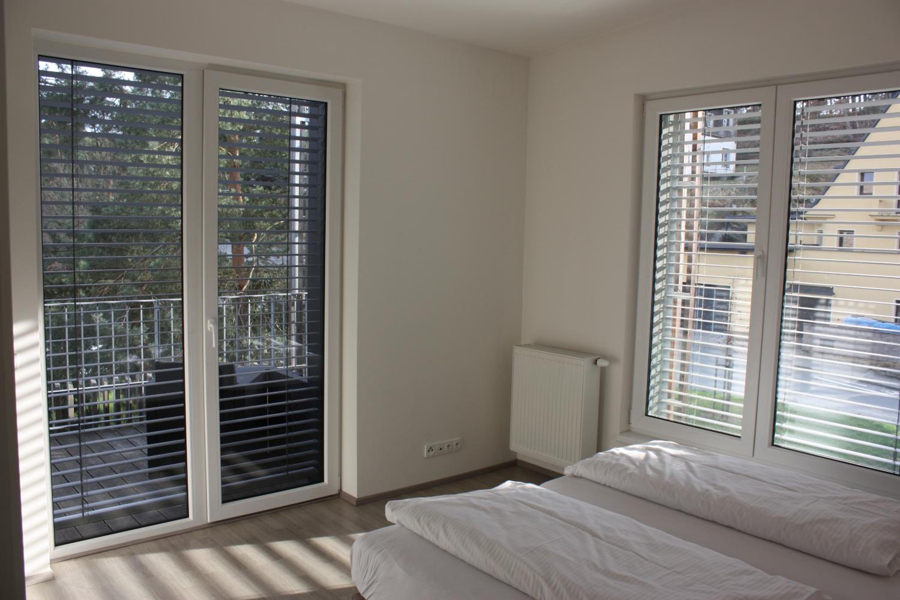Lakepark Residence