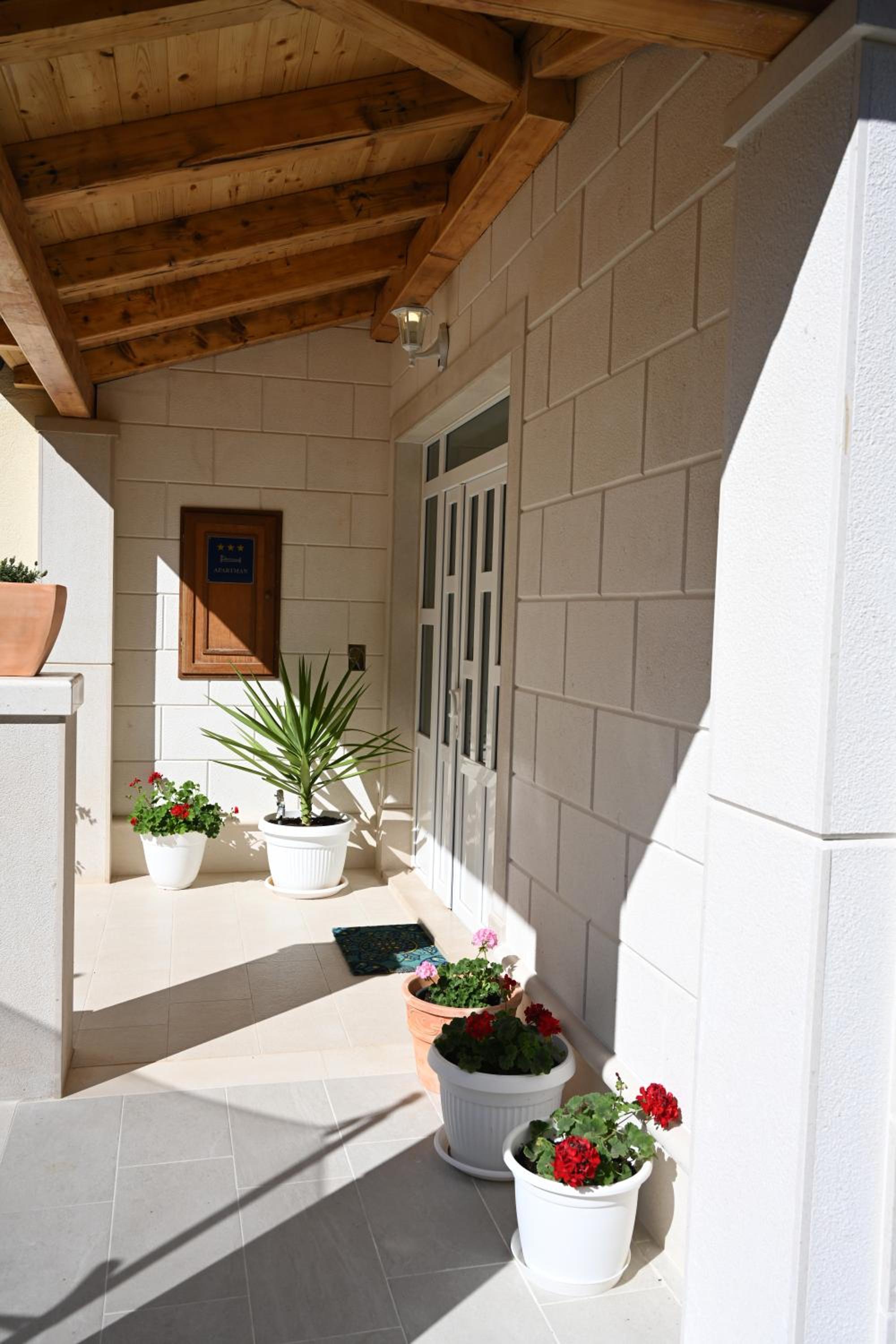 Hvar Villa Malisko Apartments
