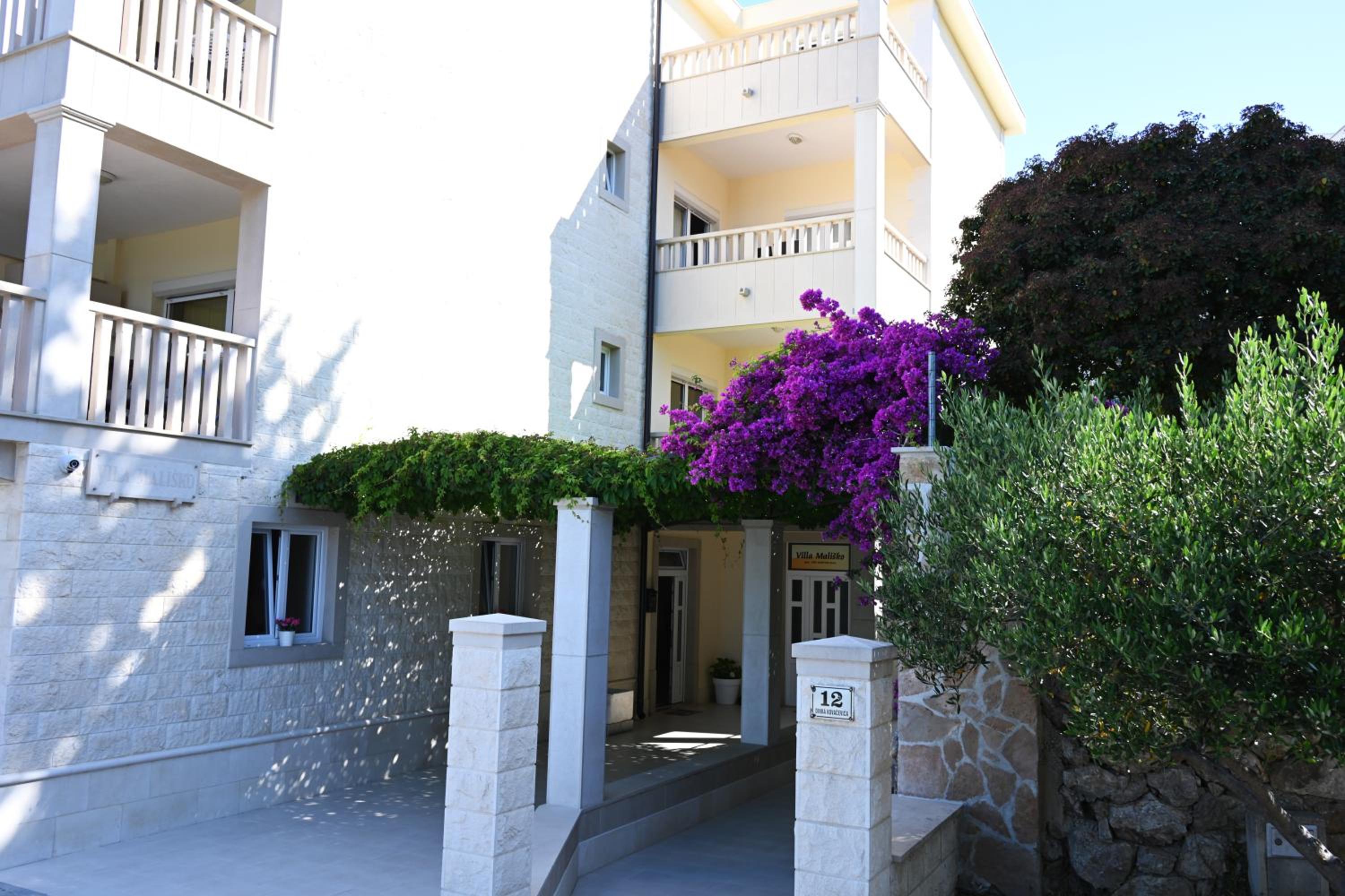 Hvar Villa Malisko Apartments