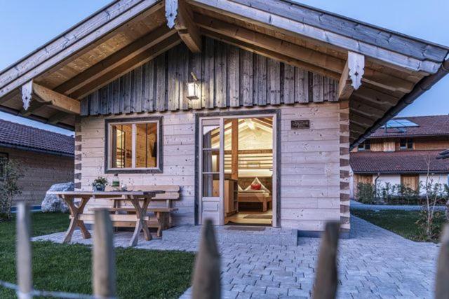 Lenggrieser Bergcamping - Almchalet