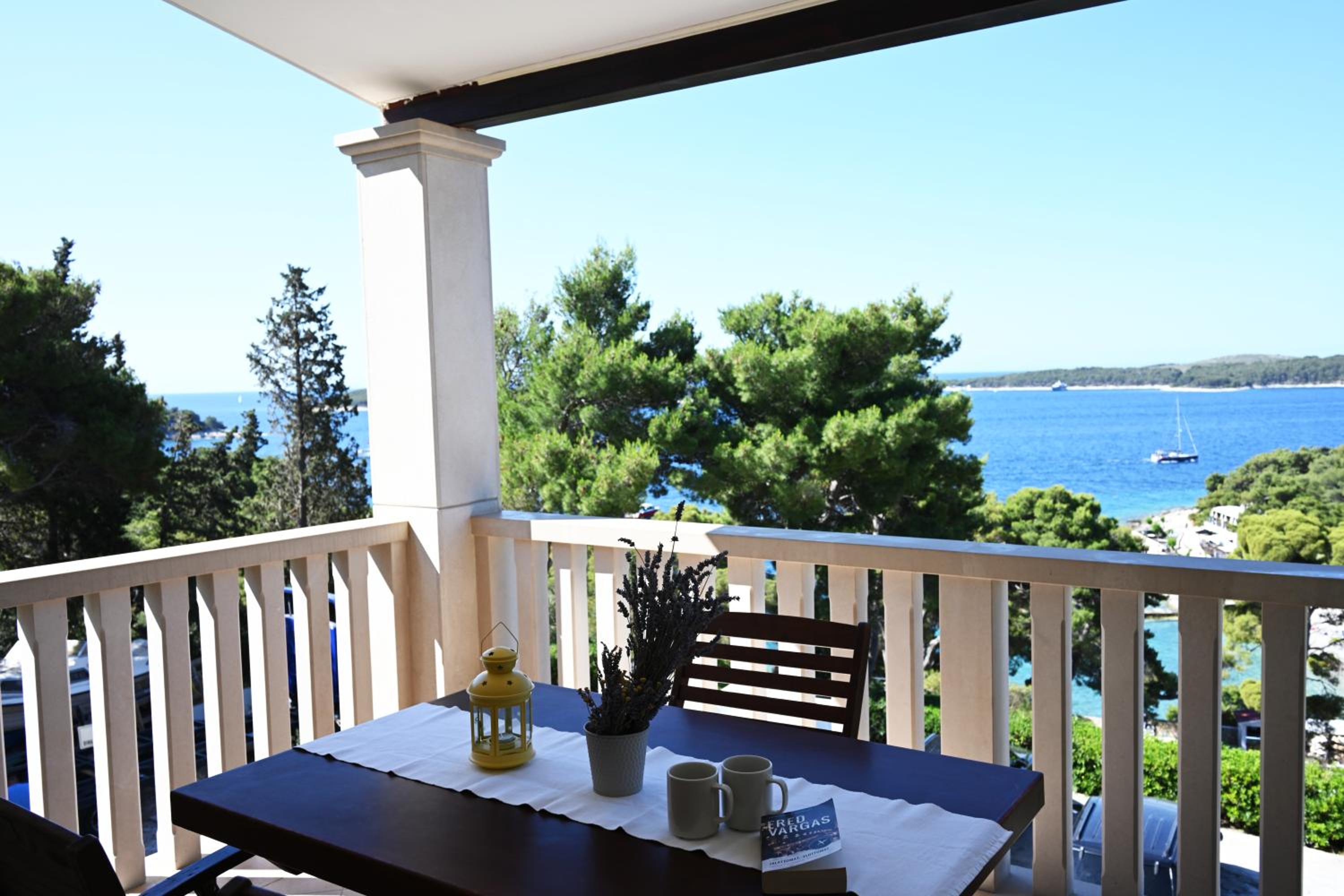 Hvar Villa Malisko Apartments
