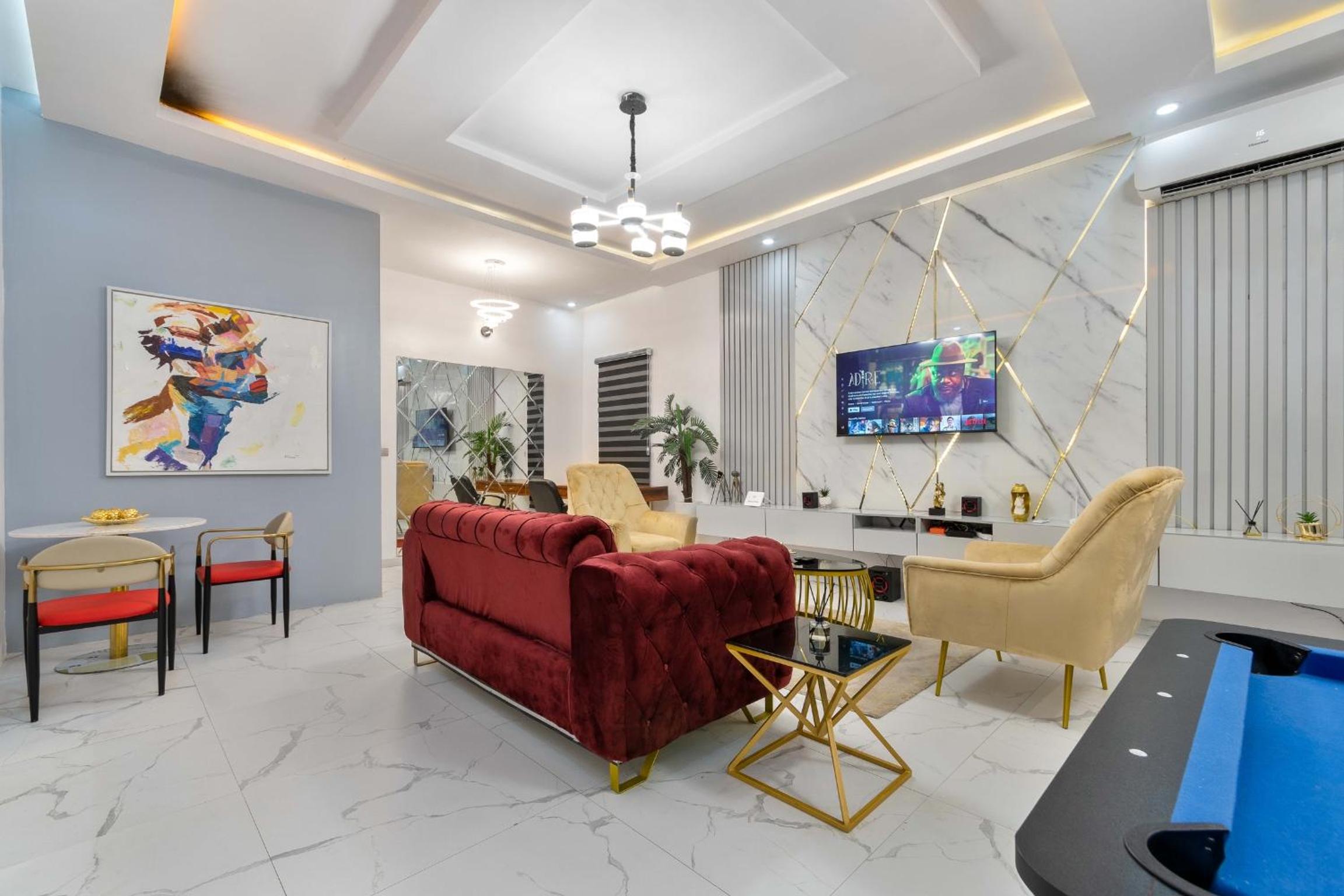 Biggis Place - Luxury 1 bedroom view 3