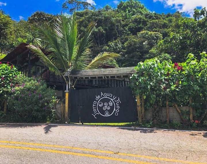 Eco Hostal Tierra de Agua y Fuego