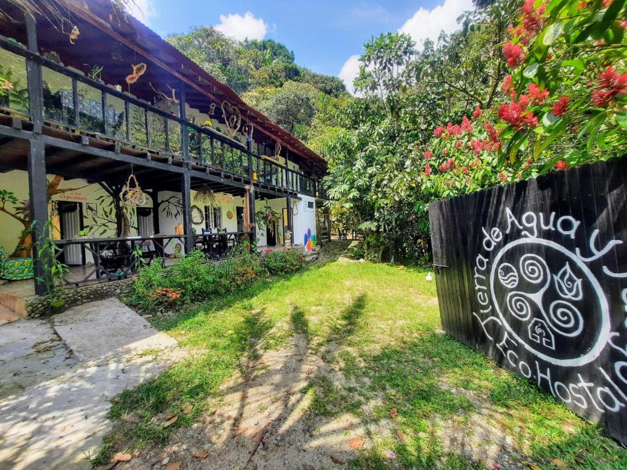 Eco Hostal Tierra de Agua y Fuego