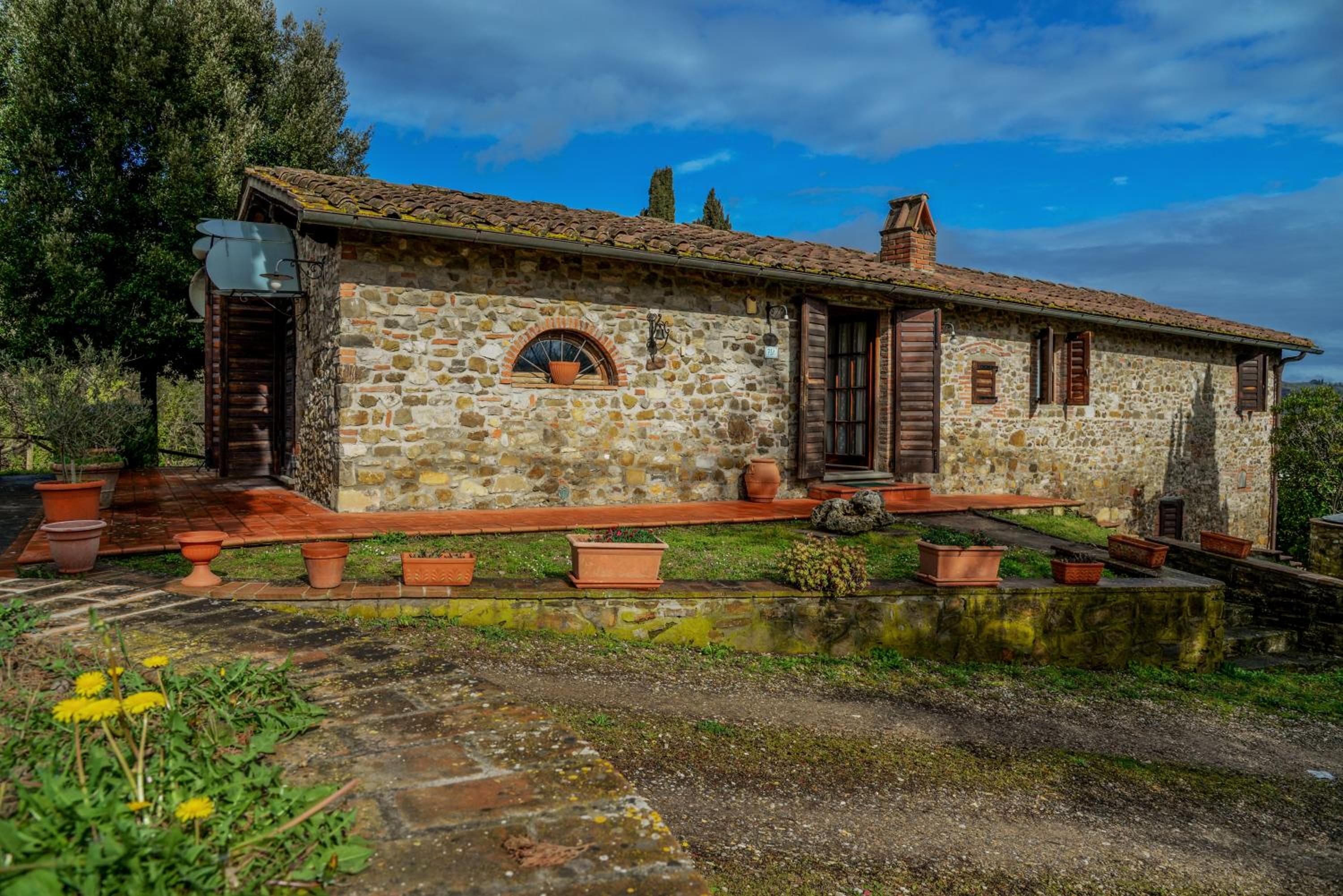 SAMBUCA, Splendido giardino nel chianti view 2