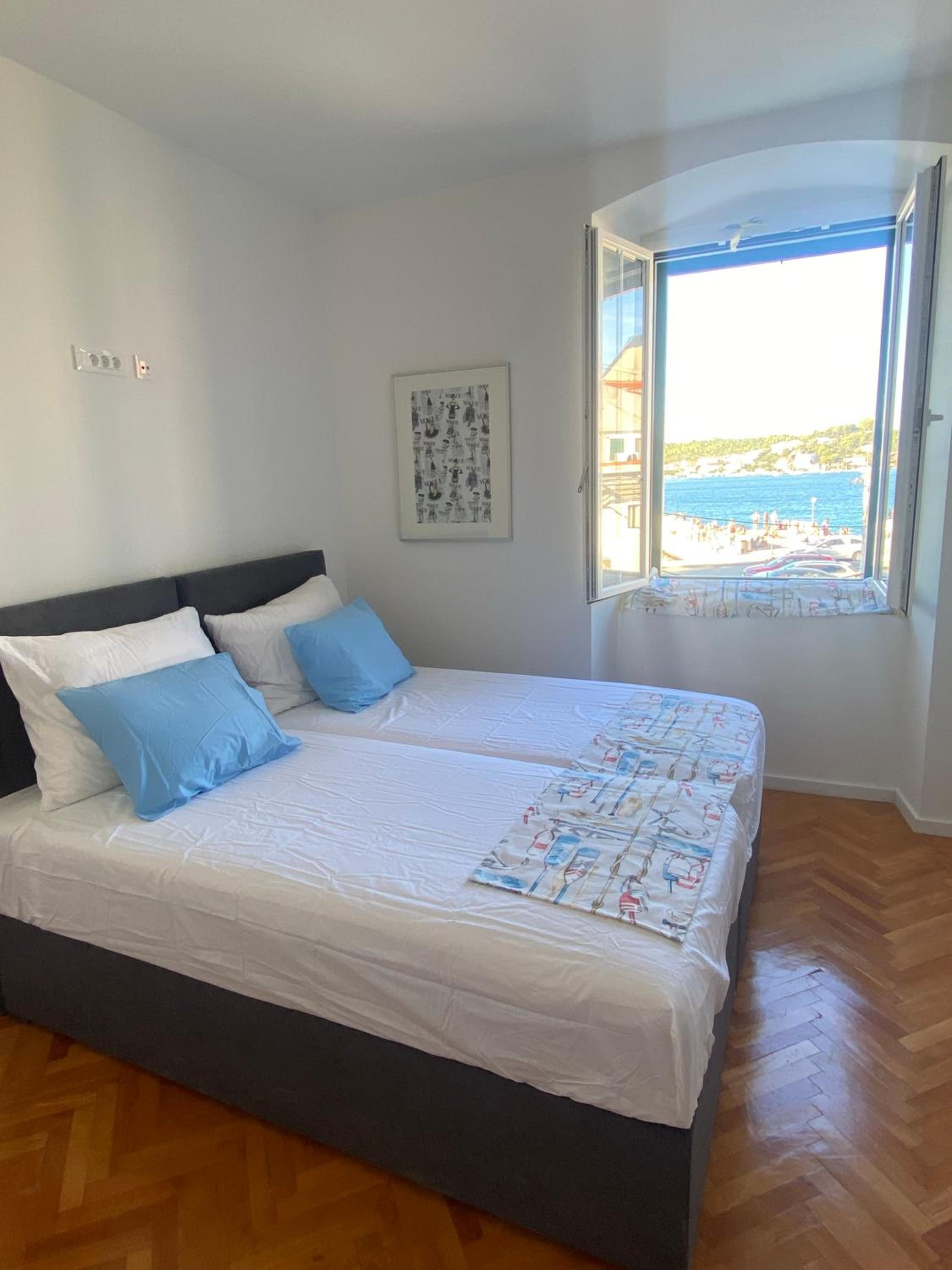 Beach House Tisno whit Sea View view 5