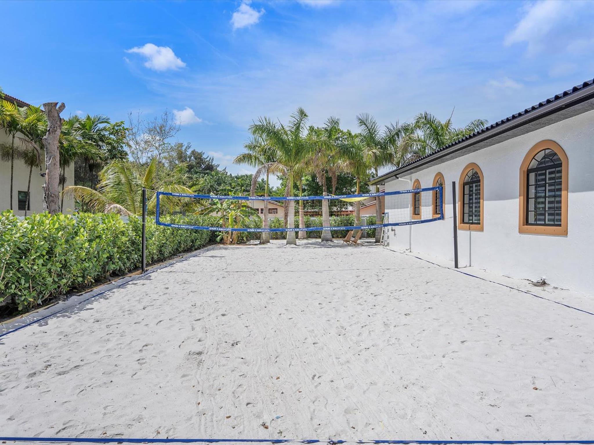 Villa ART Pool Golf Volleyball