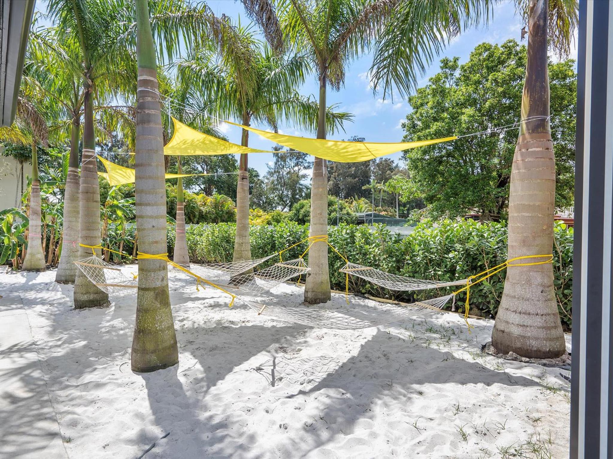 Villa ART Pool Golf Volleyball