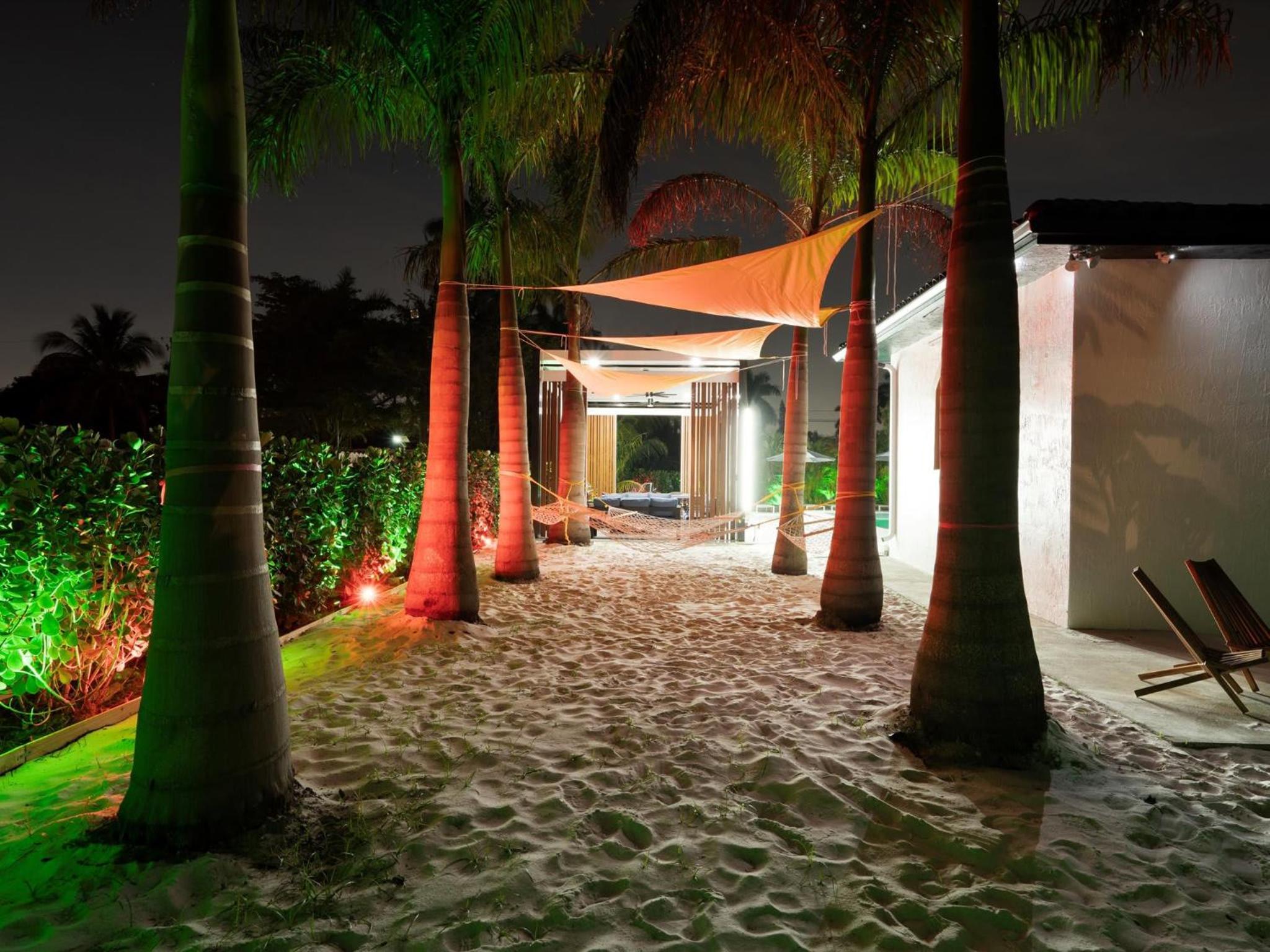 Villa ART Pool Golf Volleyball